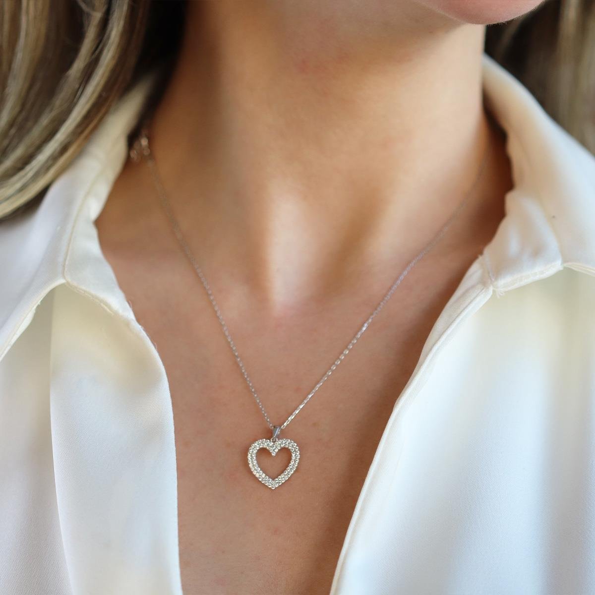 Kalp Zirkon Taşlı Gümüş Kolye