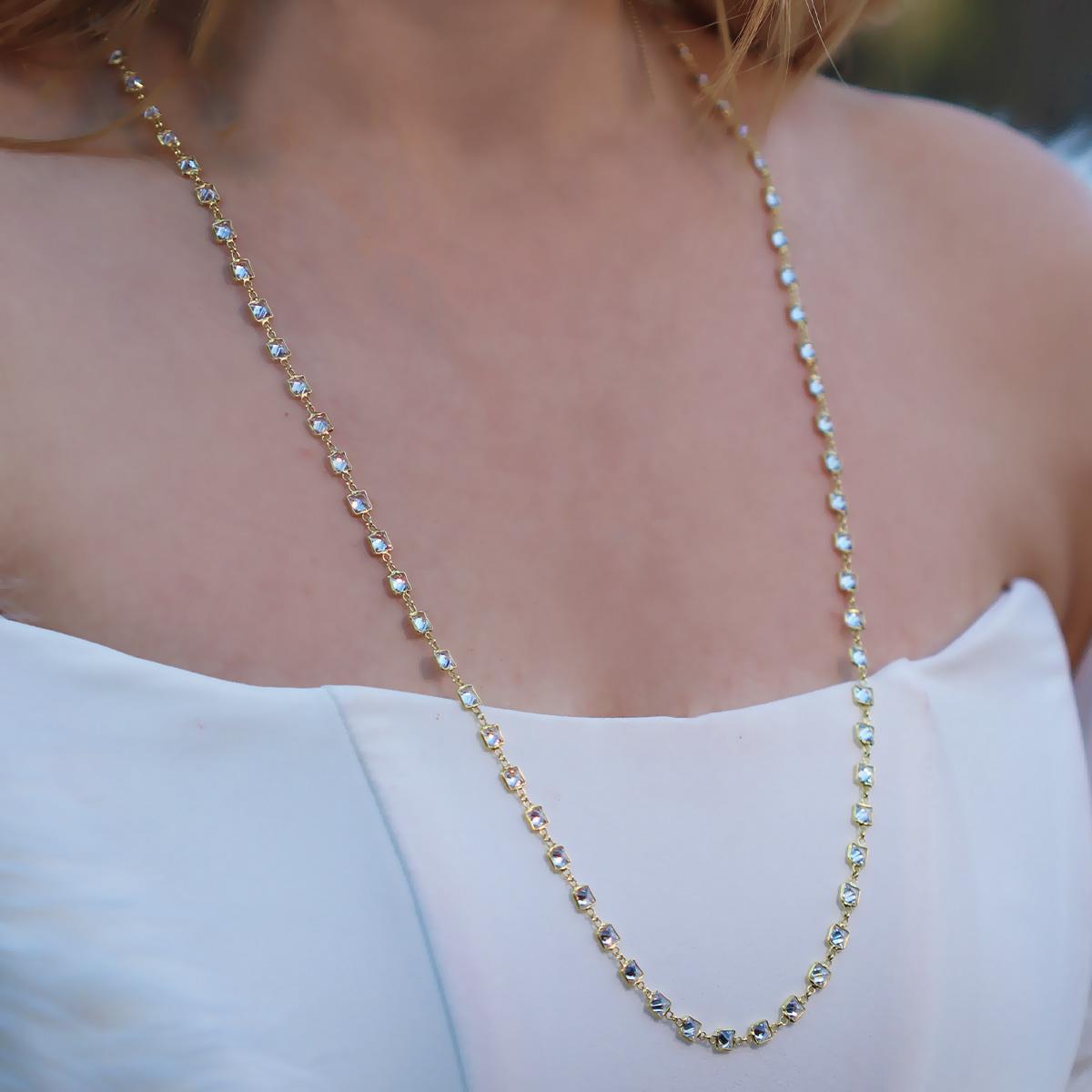 Kare Taş Sıralı Gold Kaplama Gümüş Kolye