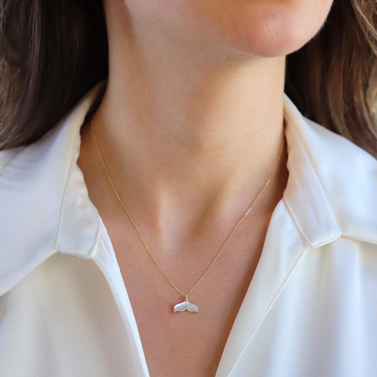 Kuyruklu Sedef Gold Gümüş Kolye