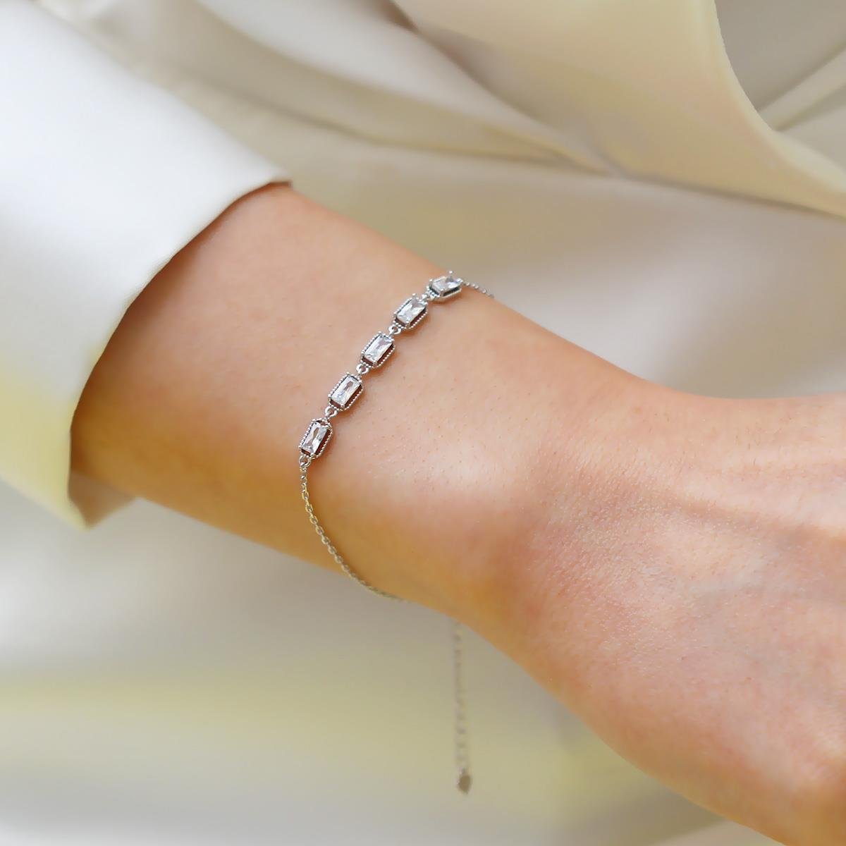 Mini Baget Sıralı Gümüş Bileklik