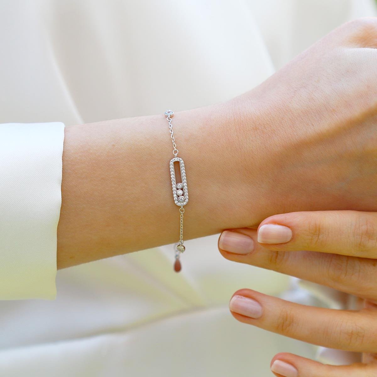 Msska Modeli Taşlı Gümüş Bileklik