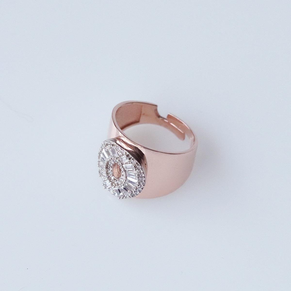 O Harfi Baget Taşlı Rose Gold Kaplama Gümüş Yüzük