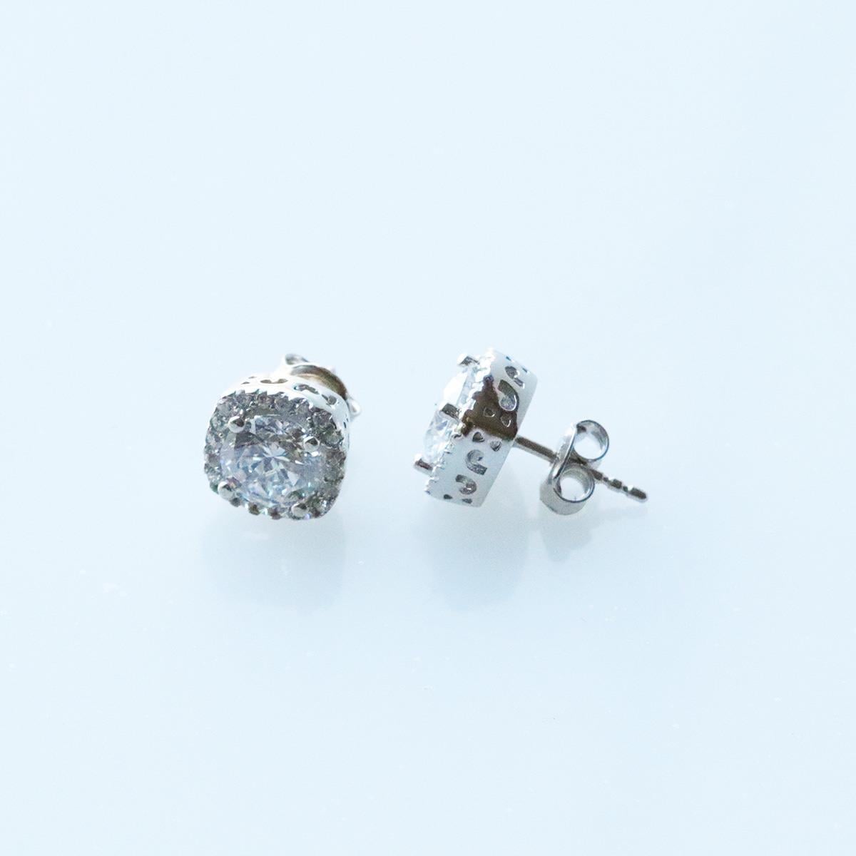 Oval Taşlı Swarovski Gümüş Tektaş Küpe