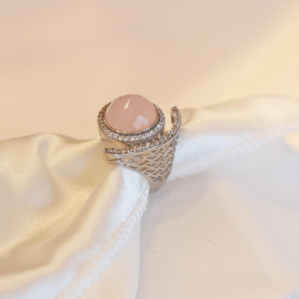 Pembe Kuvars Taşlı Hilal Model Ayarlanabilir Gümüş Yüzük