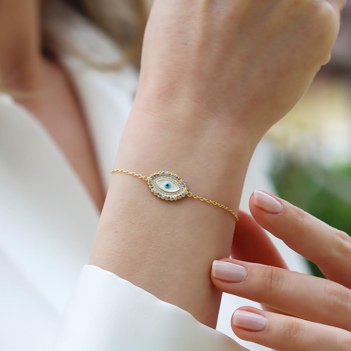 Renkli Taşlı Göz Modeli Gümüş Bileklik