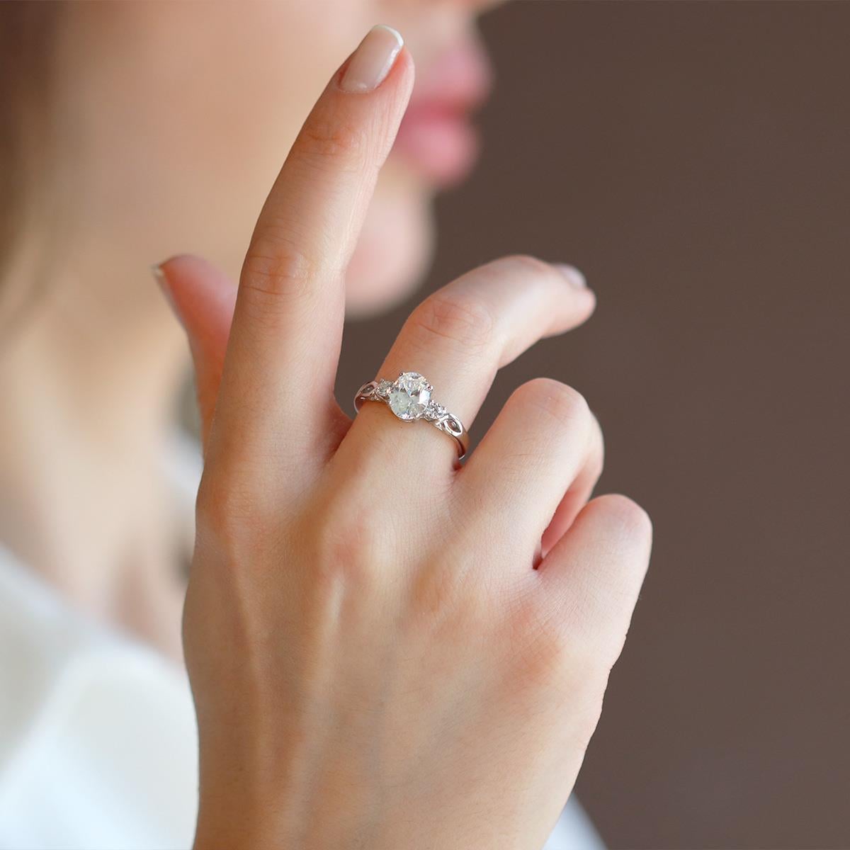 Sky Diamond Oval 1.25ct Gümüş Yüzük