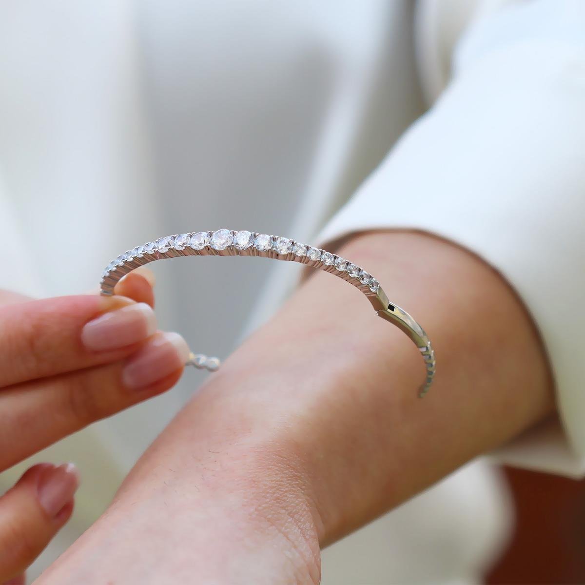 Su Yolu Gümüş Kelepçe