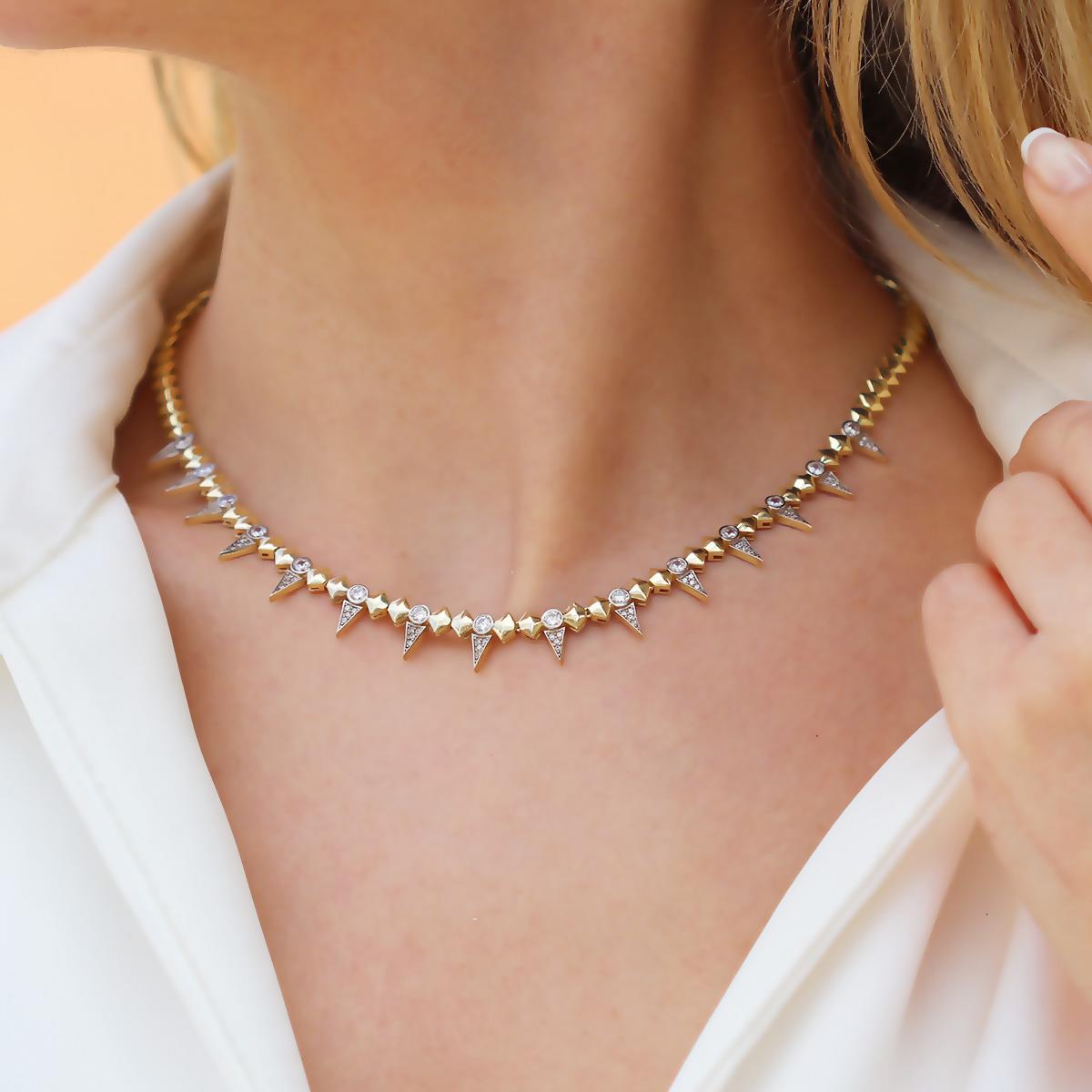 Thorn Zirkon Taşlı Gold Kaplama Gümüş Kolye