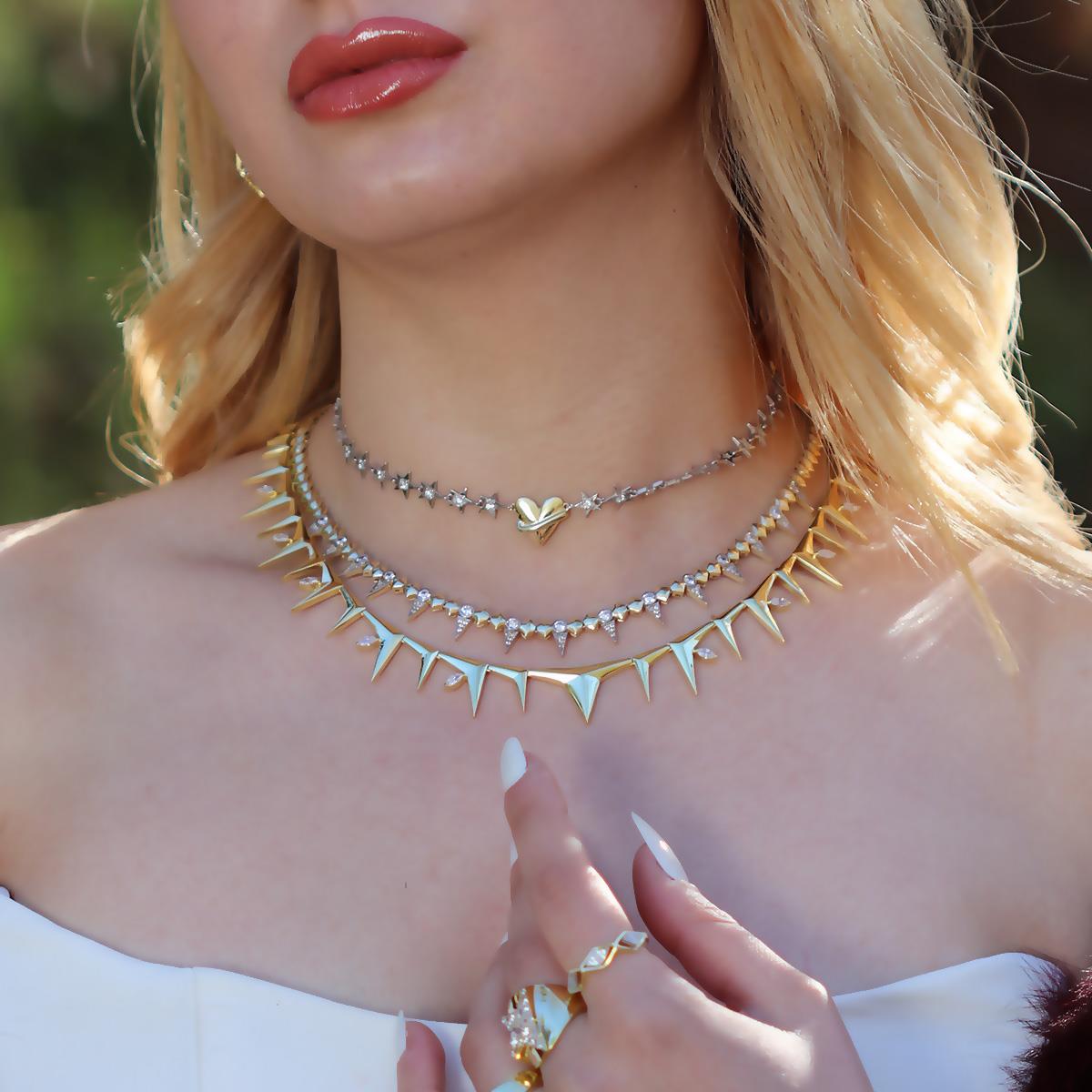 Thorn Zirkon Taşlı Gold Kaplama Gümüş Kolye