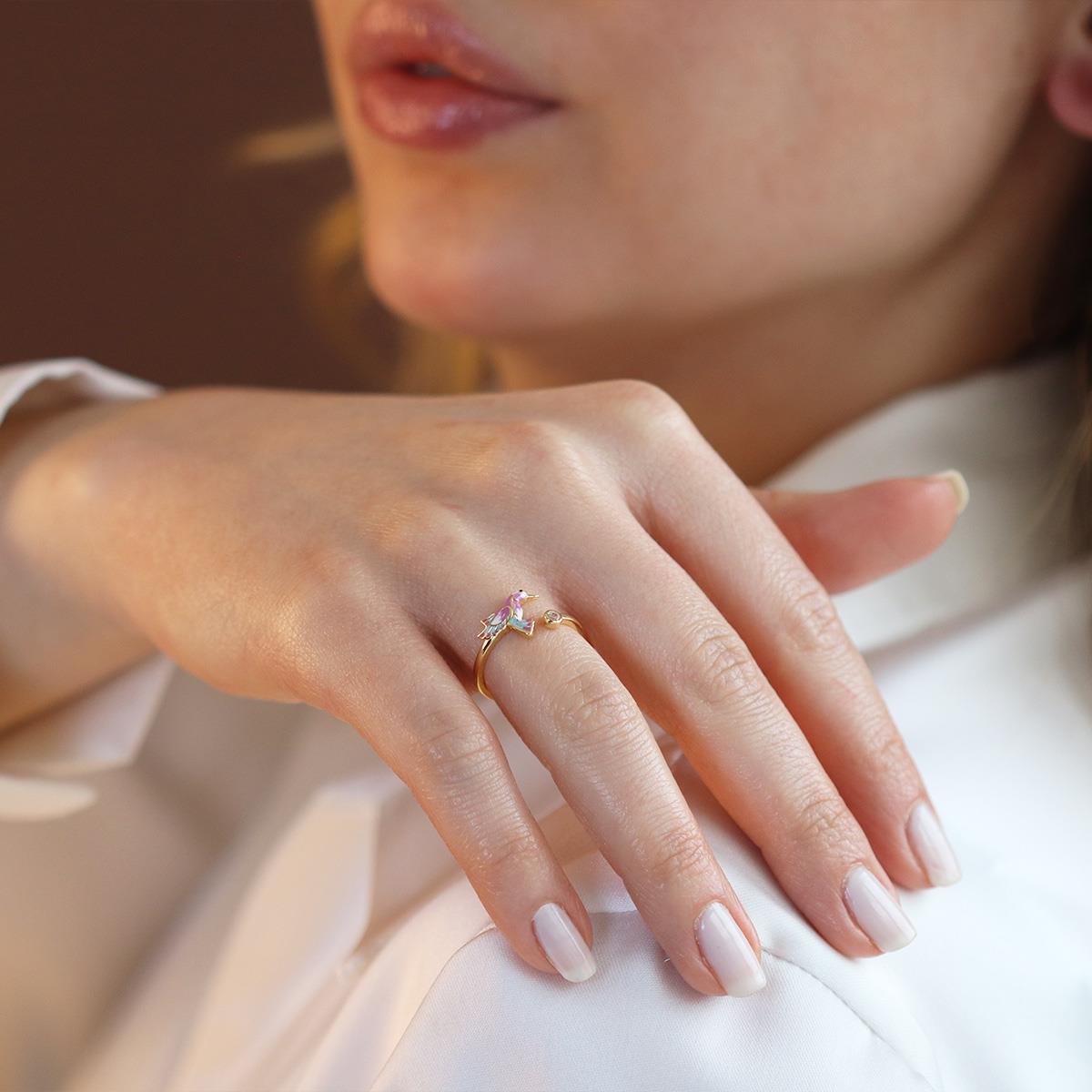 Totem Kuşu Renkli Mine İşli Gold Kaplama Gümüş Yüzük