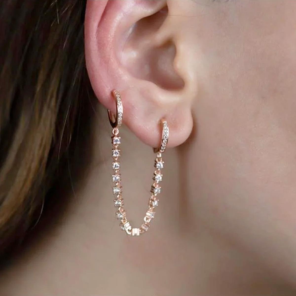 Trend Zincirli Kıkırdak Küpesi