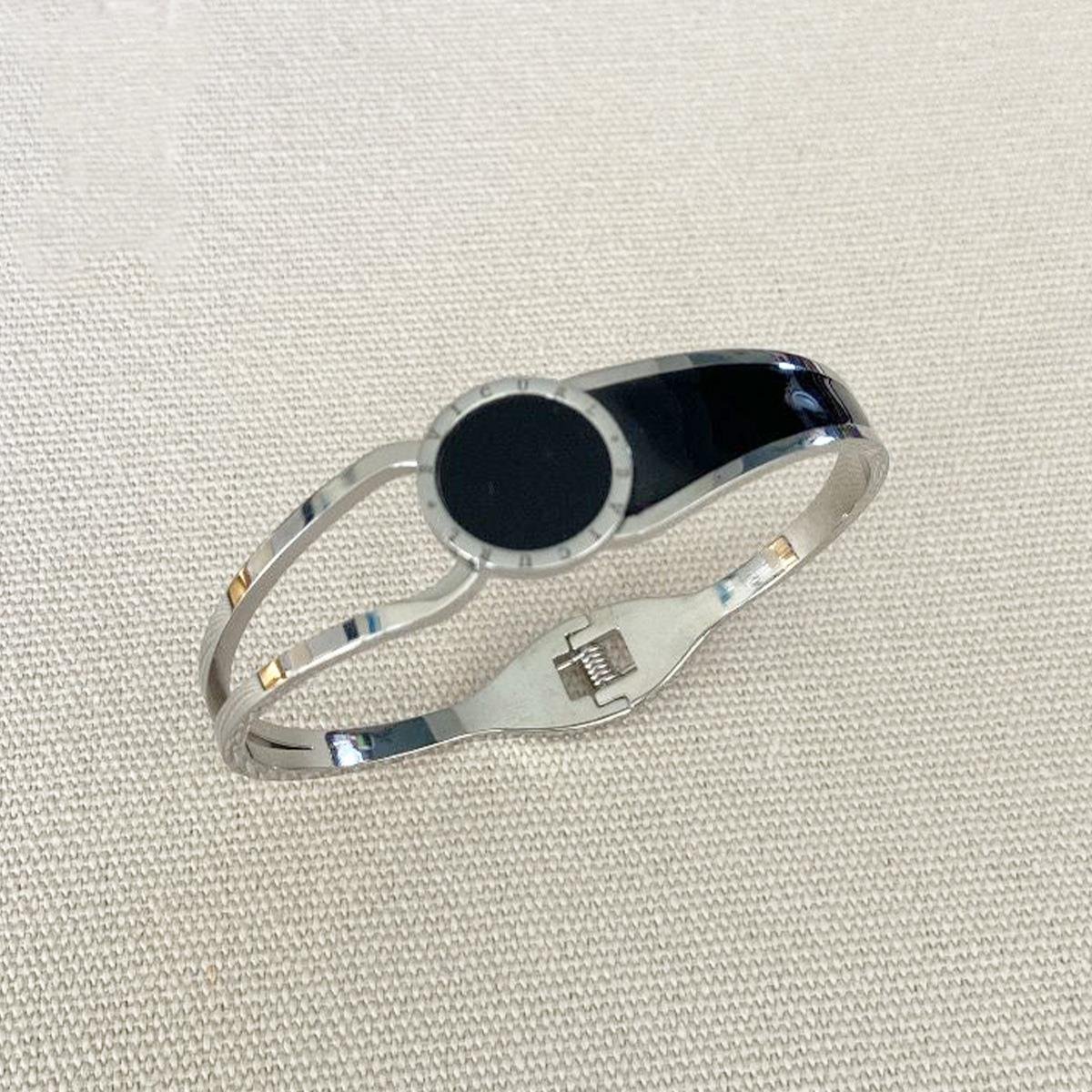 Üçlü Siyah Mineli Çelik Kelepçe