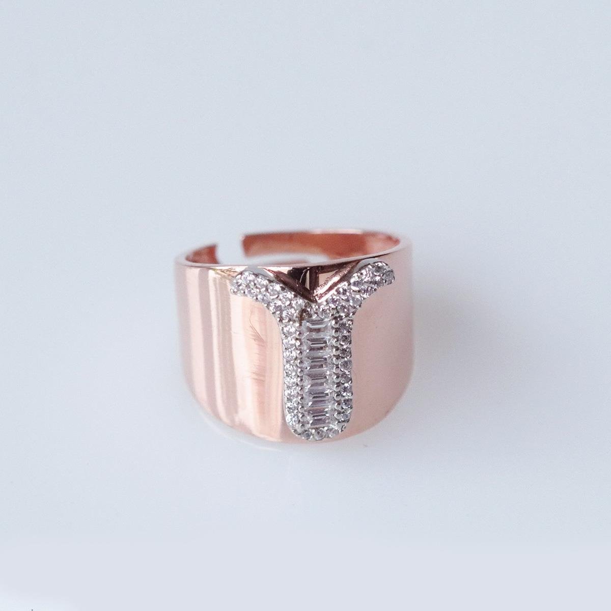 Y Harfi Baget Taşlı Rose Gold Kaplama Gümüş Yüzük