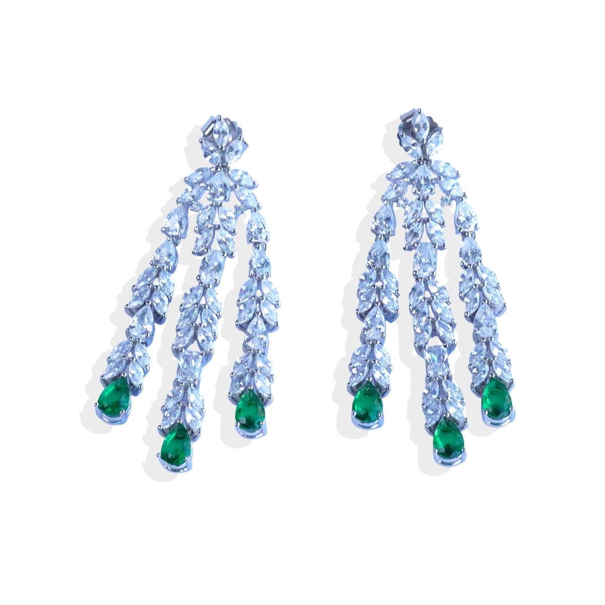 Yaprak Tasarım Zümrüt Taşlı Gümüş Küpe