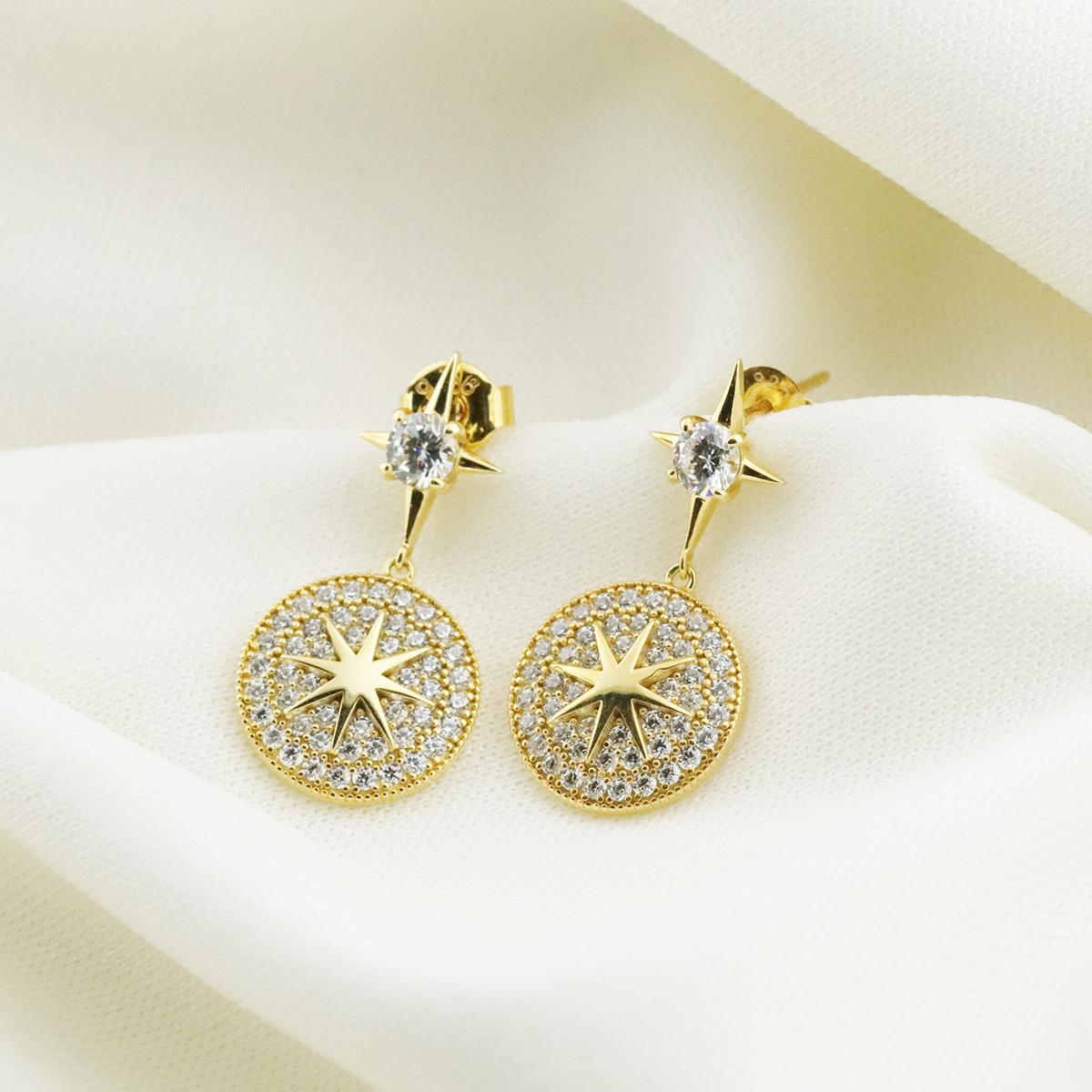 Zirkon Taşlı Gold Kaplama Kutup Yıldızı Gümüş Küpe