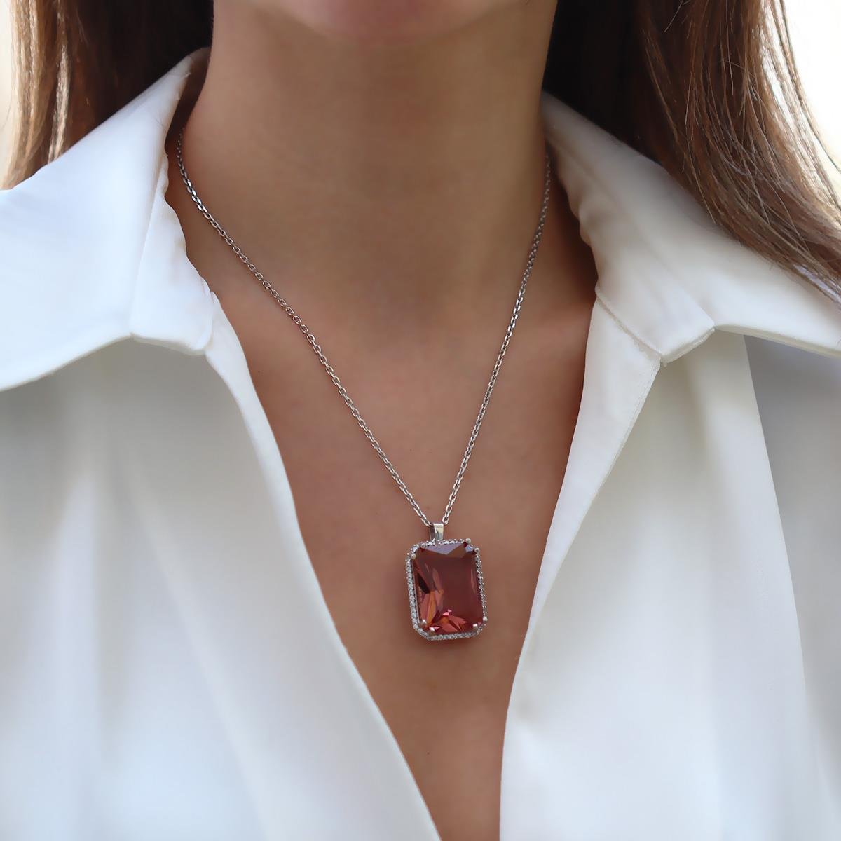 Zultanit Taşlı Mega Baget Gümüş Kolye 