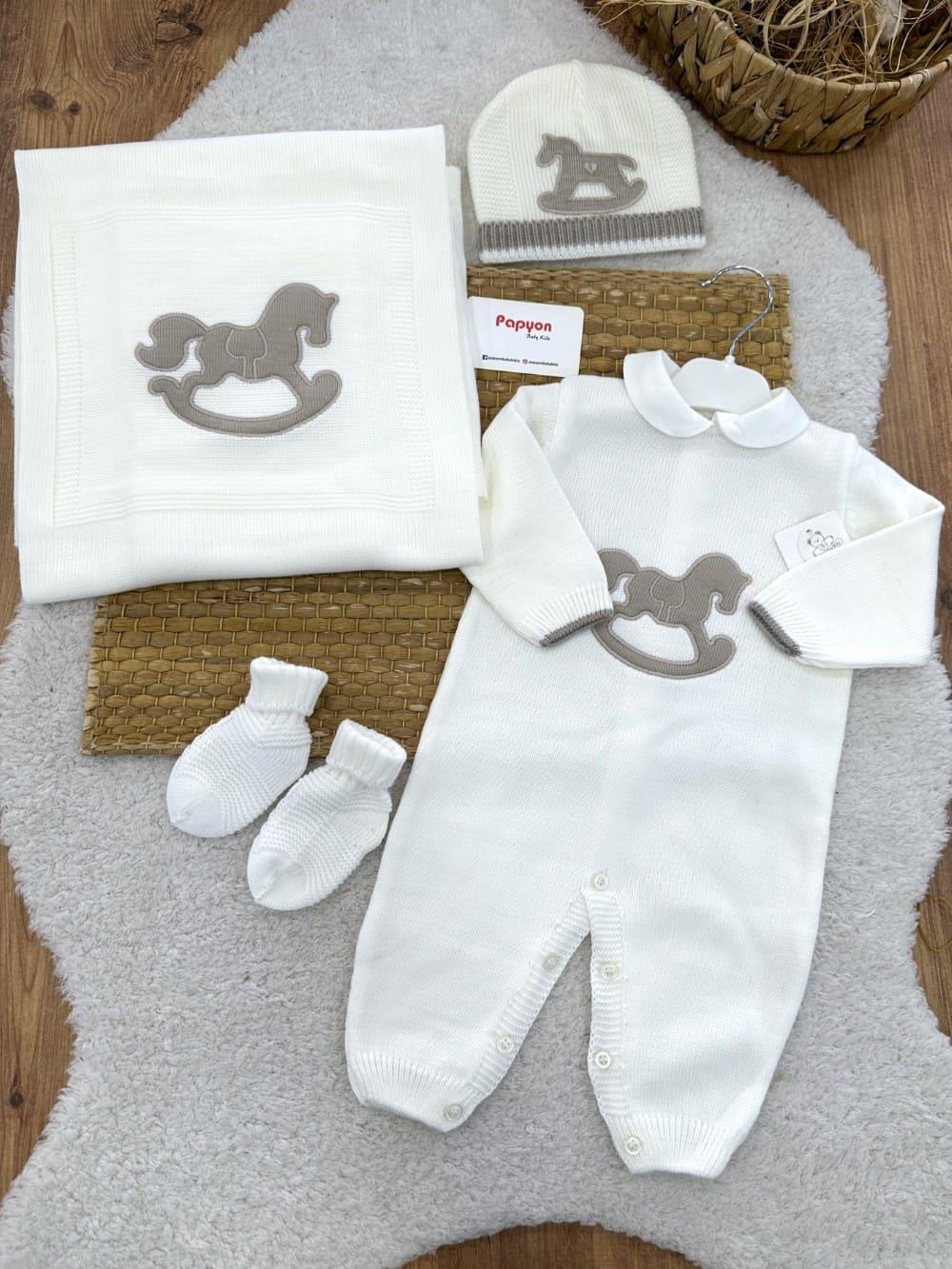 Kız Bebek Hastane Çıkışı & Zıbın Set