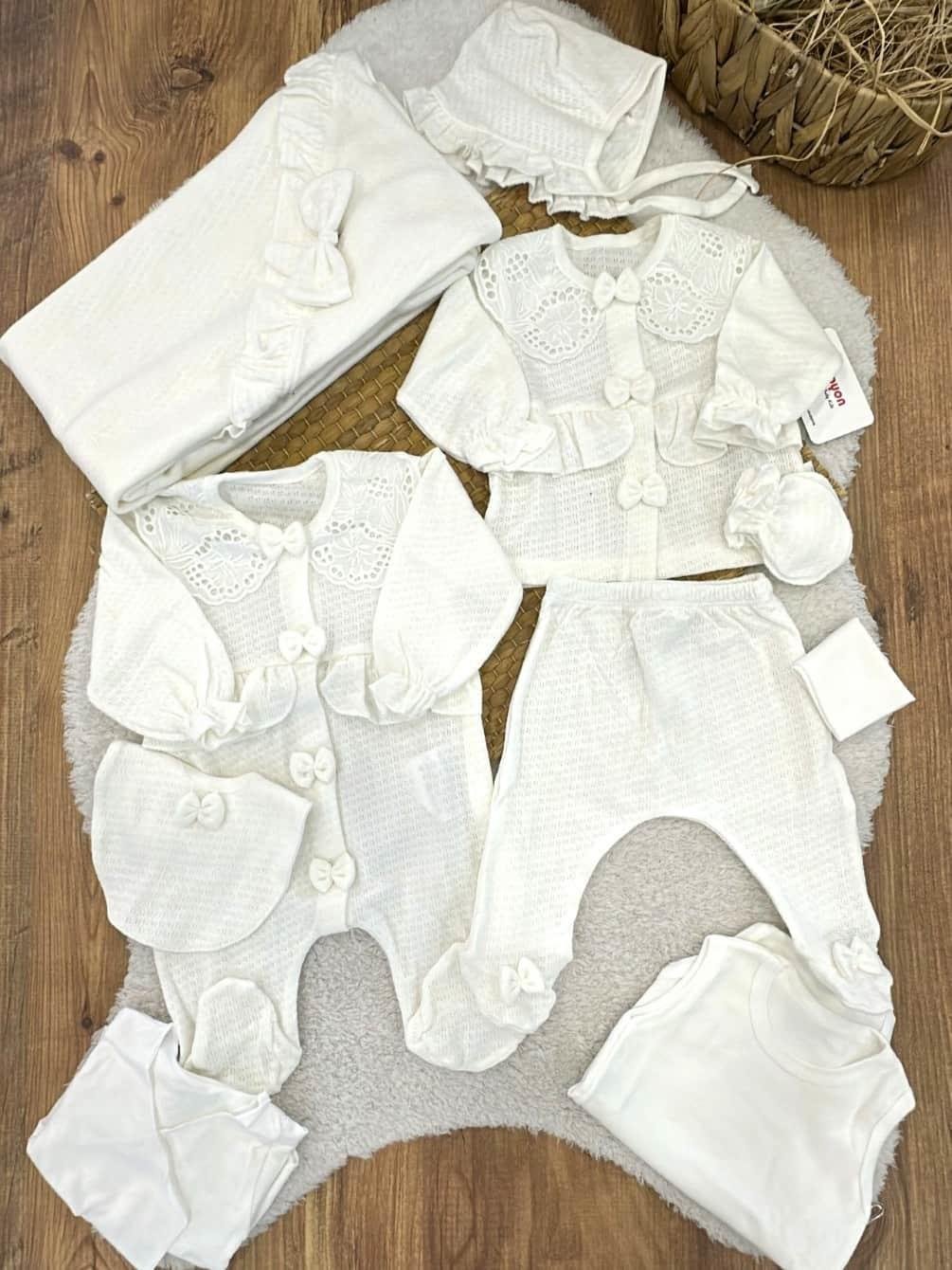 Kız Bebek Hastane Çıkışı & Zıbın Set