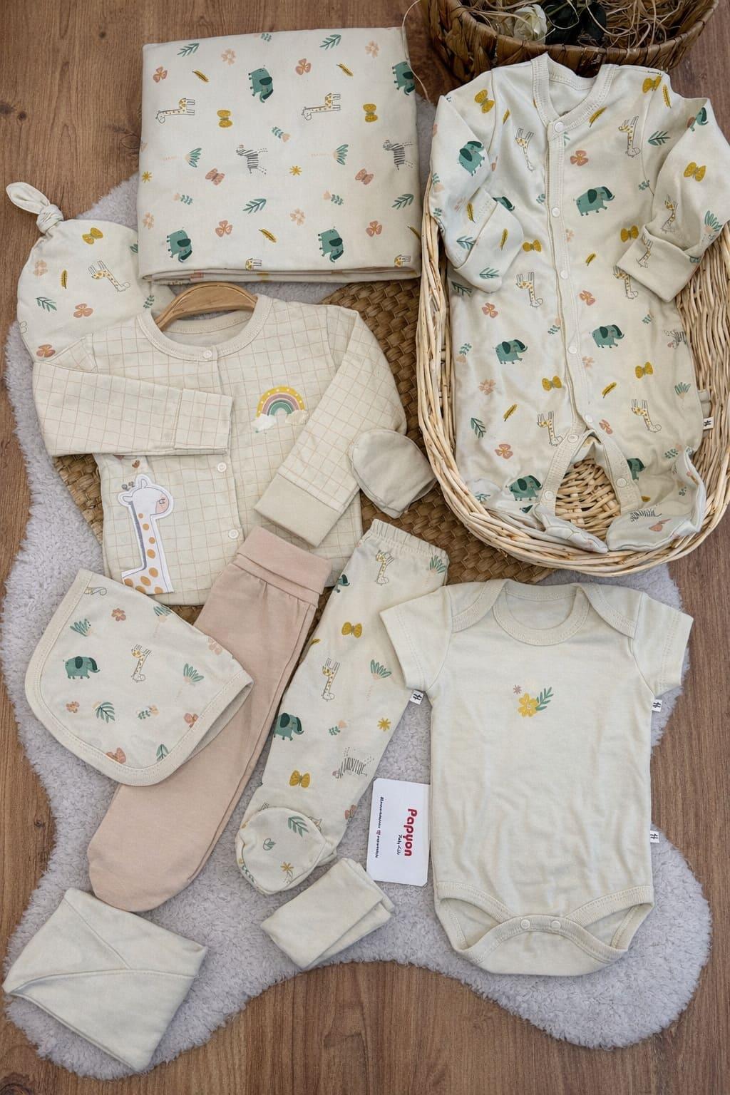 Kız Bebek Hastane Çıkışı & Zıbın Set