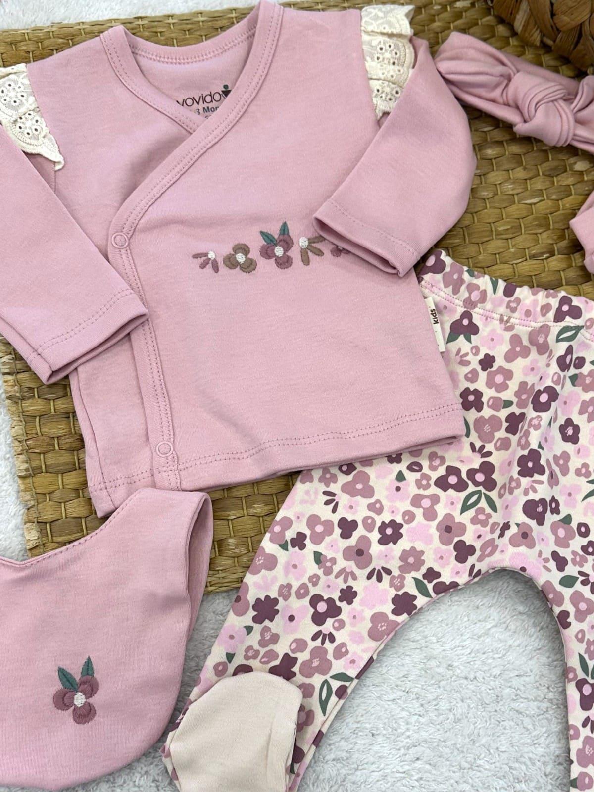 Kız Bebek Hastane Çıkışı & Zıbın Set