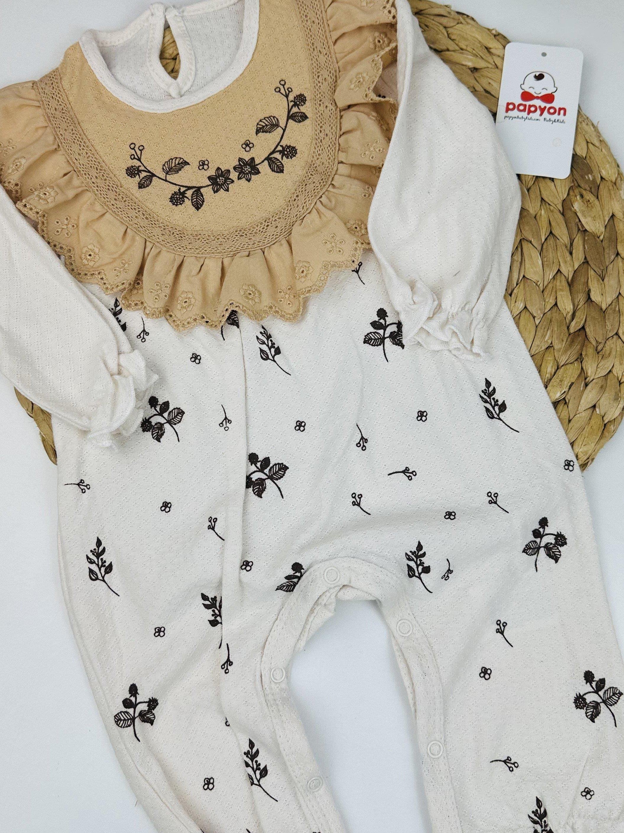 Yakutia Dantelli Çiçekli Kız Bebek Organik Tulum 3-6/6-9/9-12 Ay