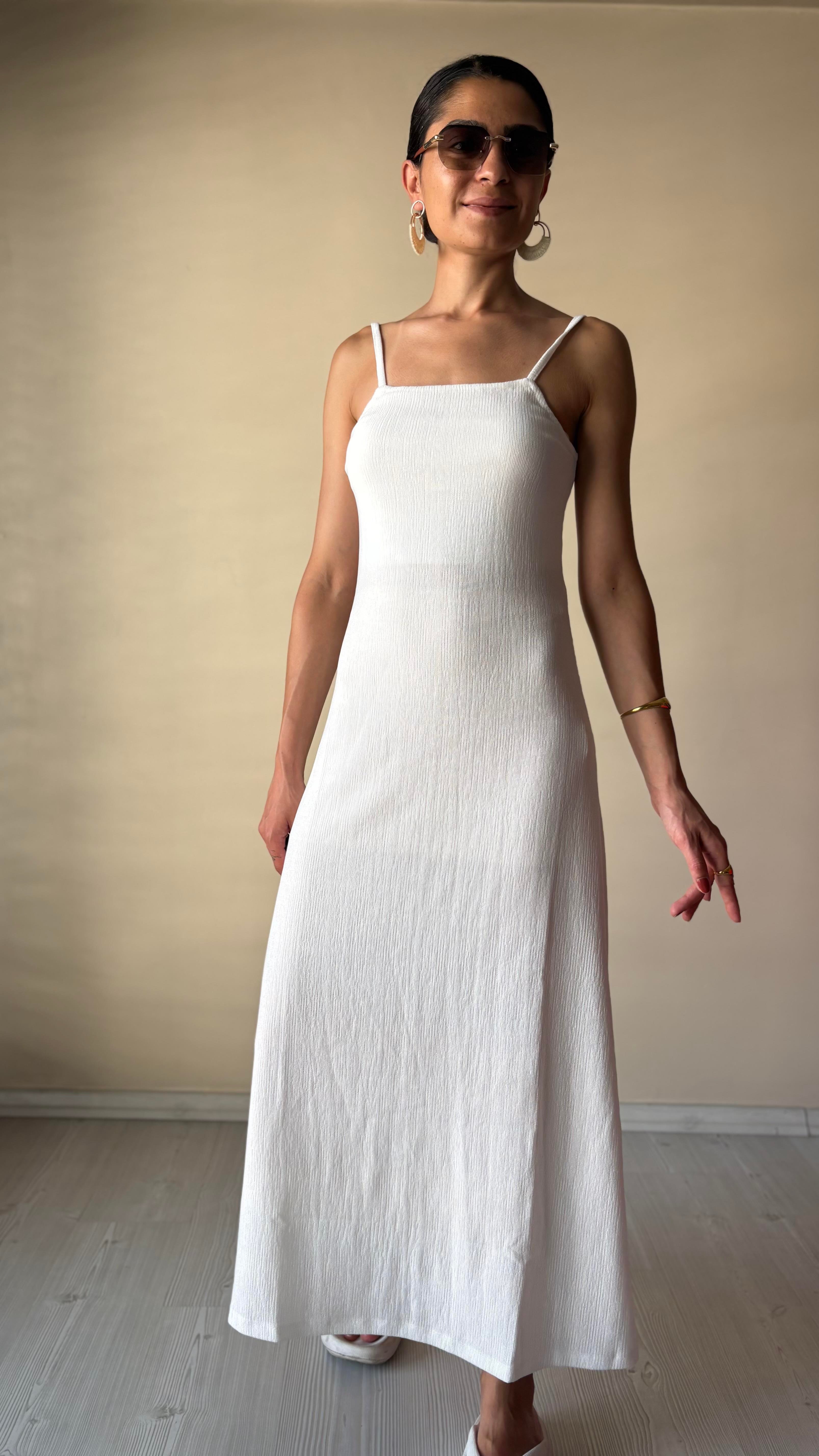 Beyaz Elegant Elbise 