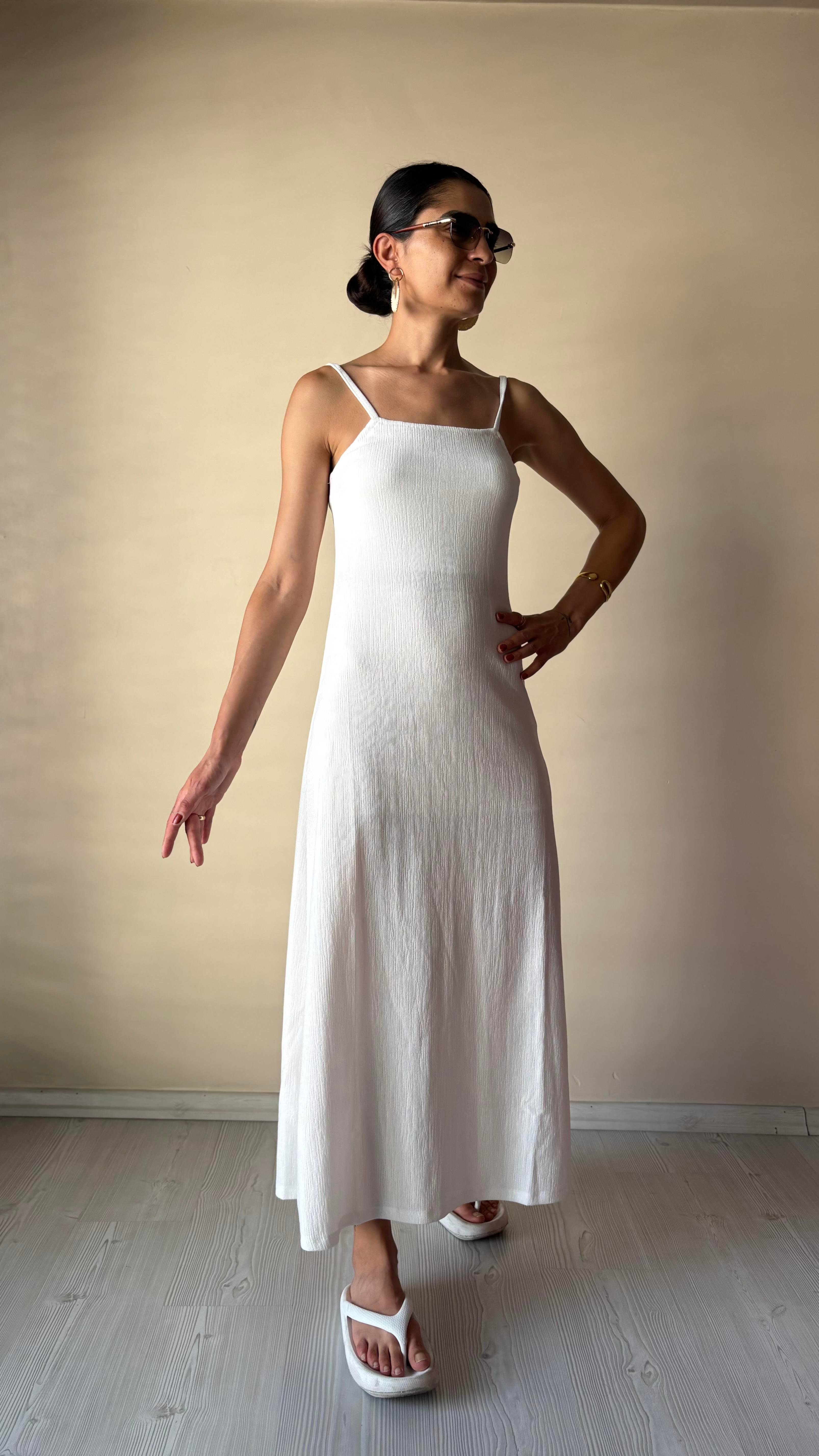 Beyaz Elegant Elbise 