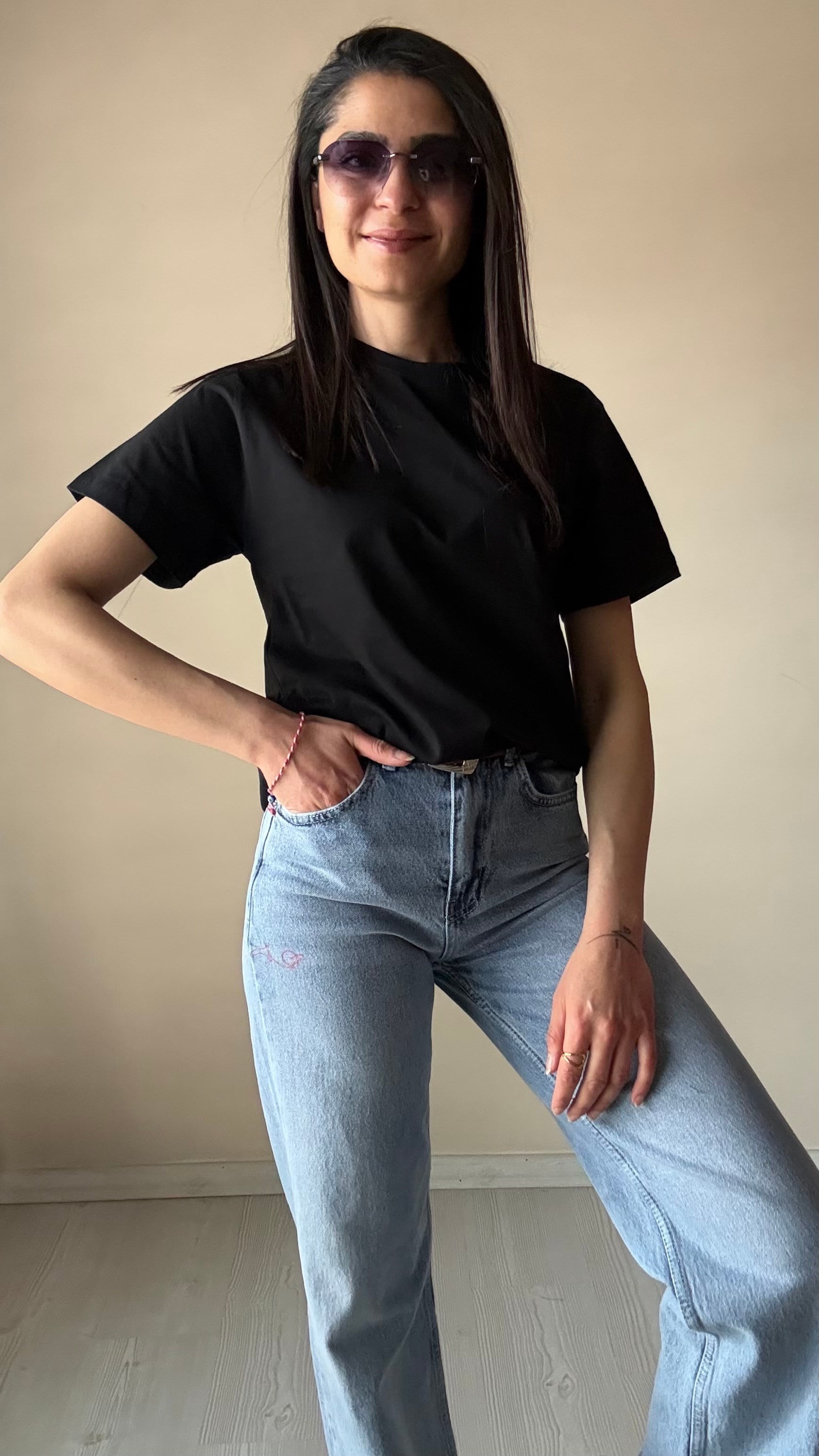 Bisiklet yaka Basic Tshırt 