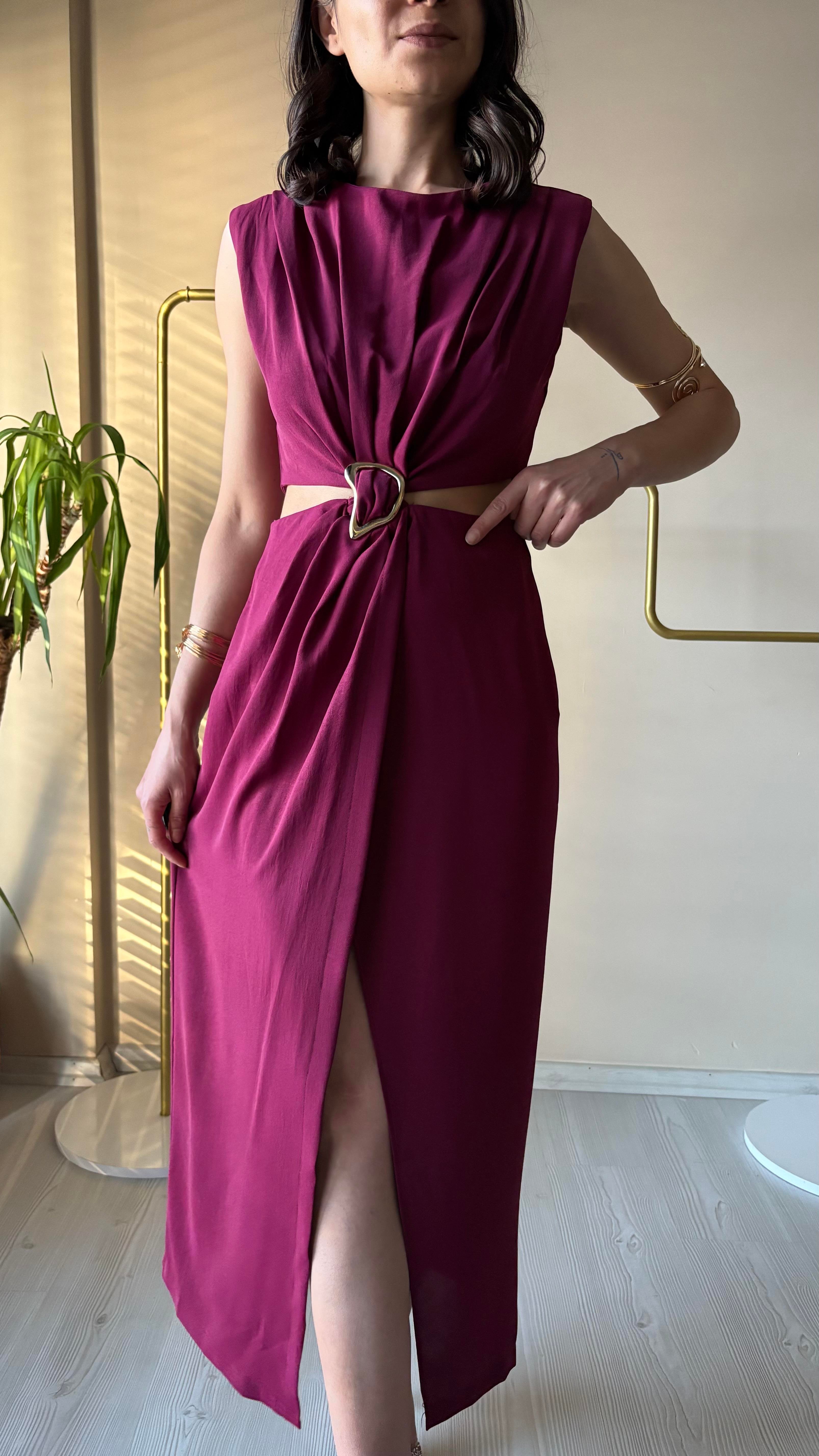 Bordo Dekolteli Elbise