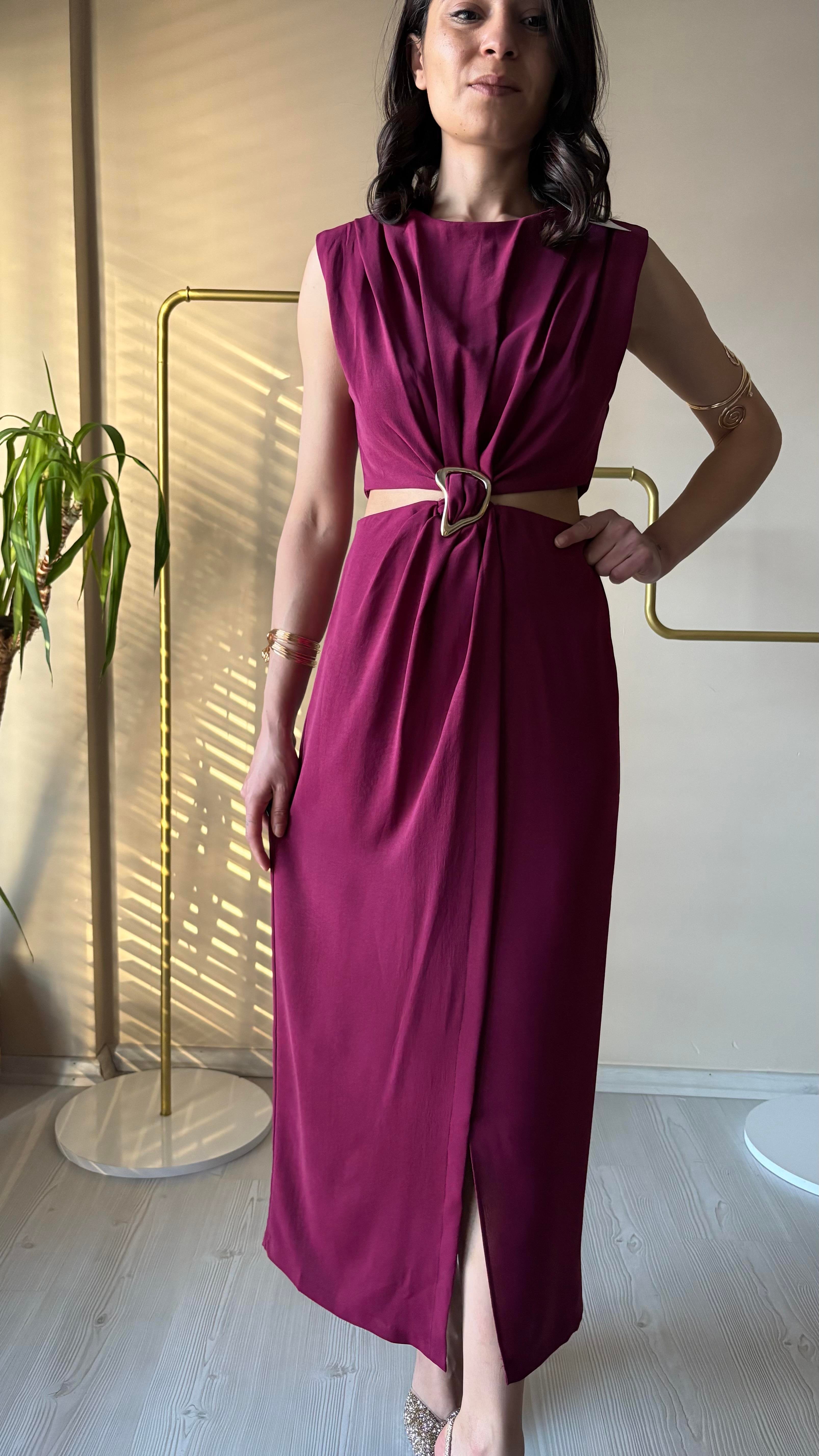 Bordo Dekolteli Elbise