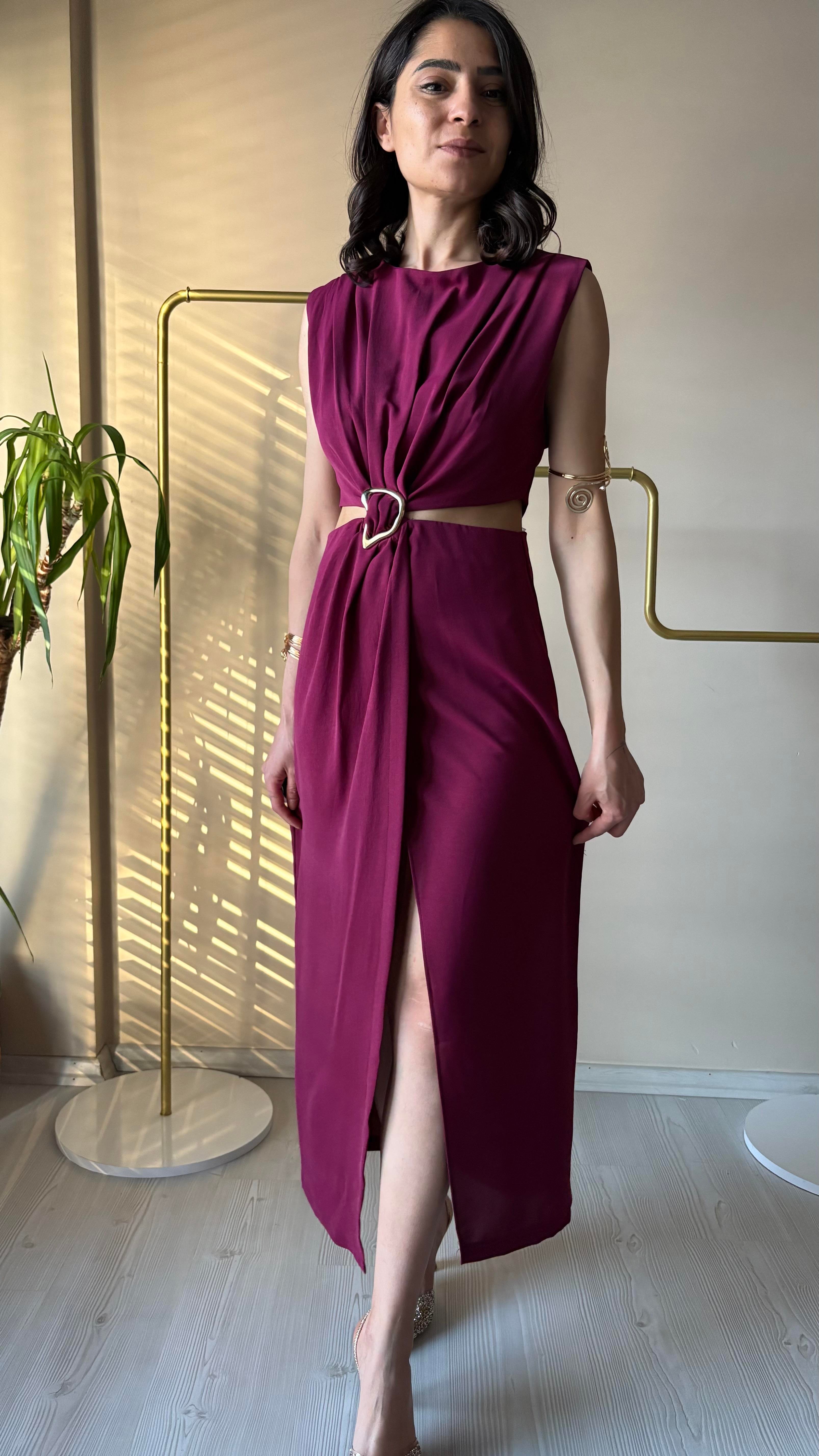 Bordo Dekolteli Elbise