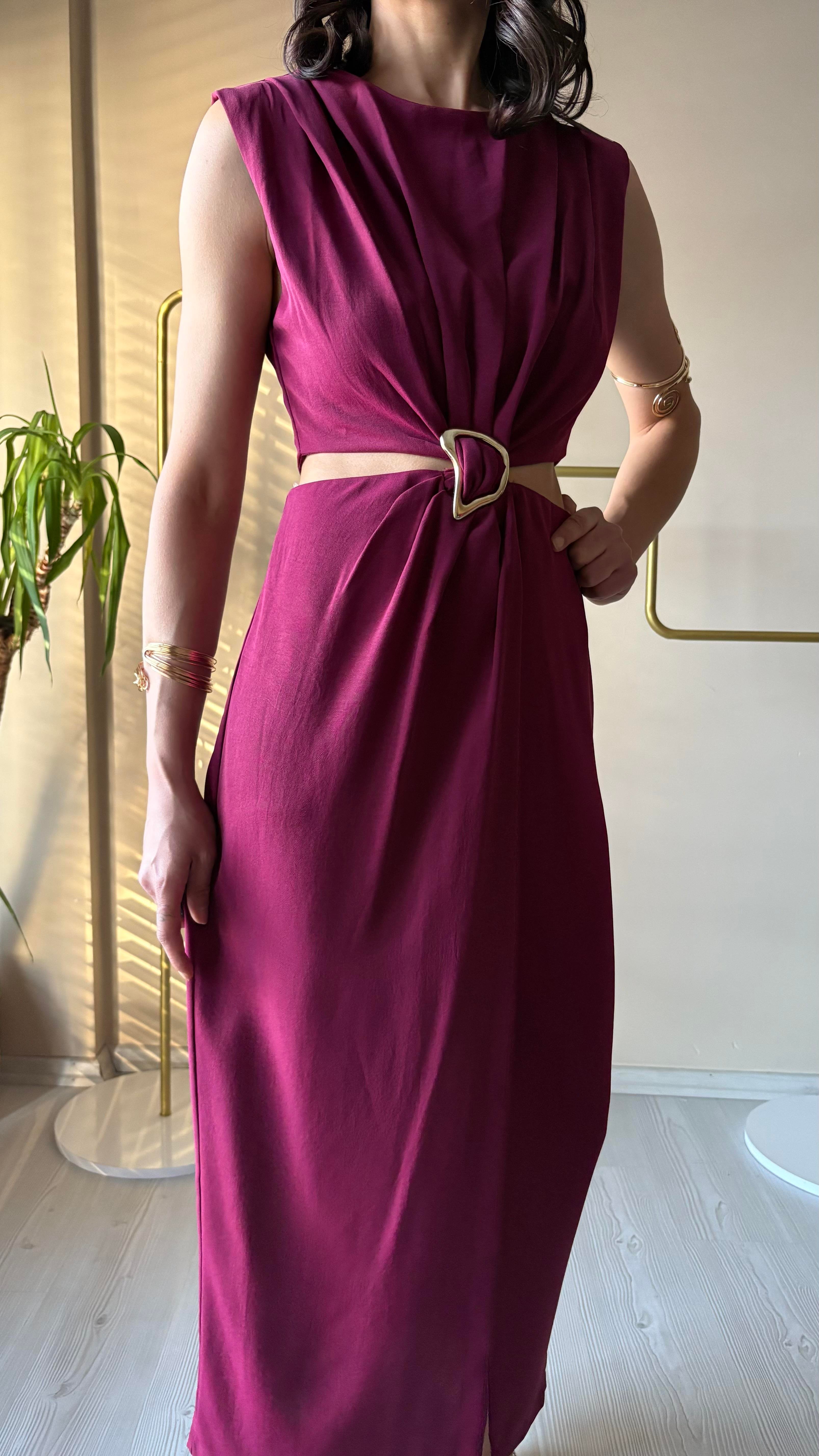 Bordo Dekolteli Elbise