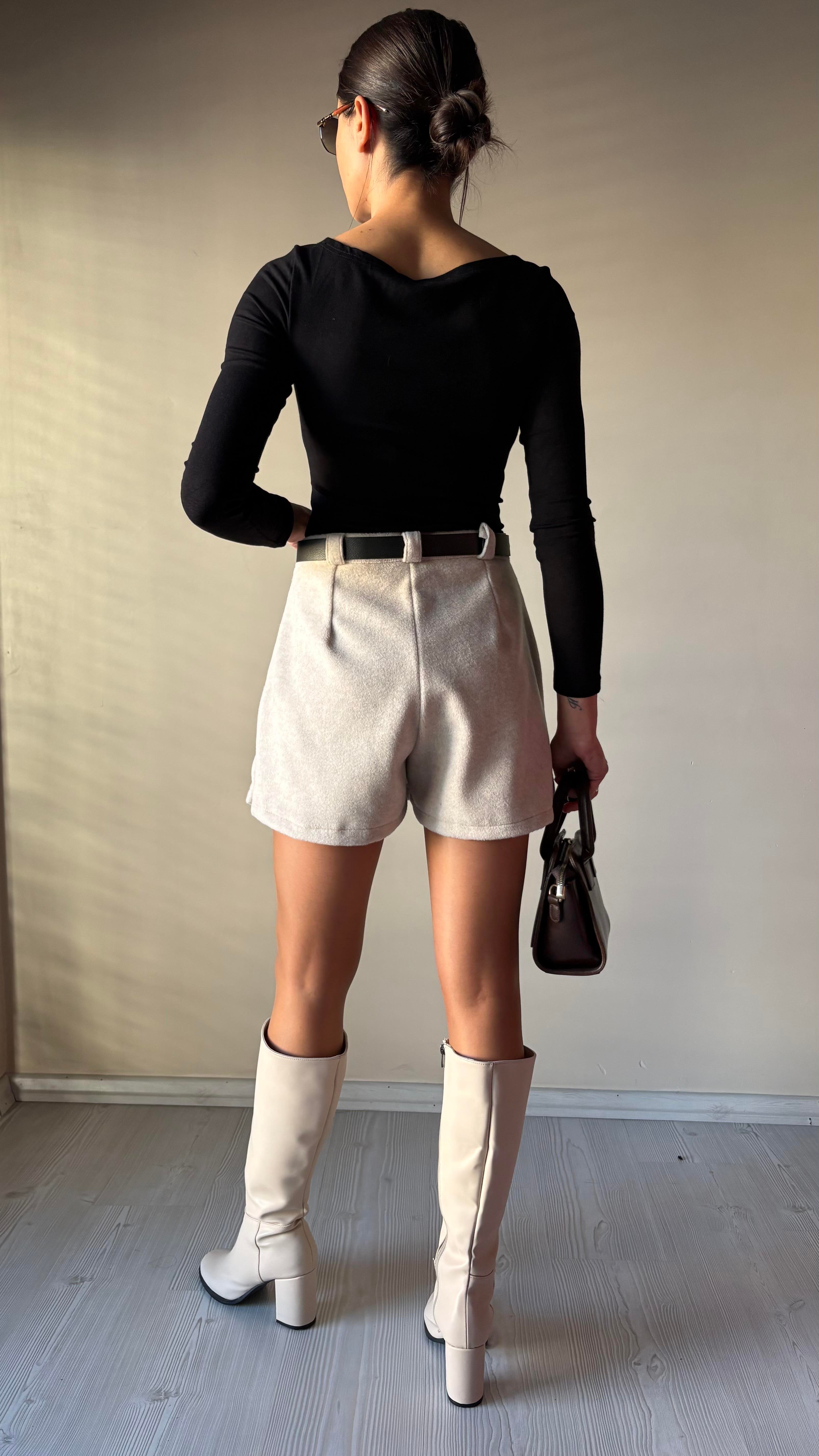 Ekru Kaşe Şort Etek