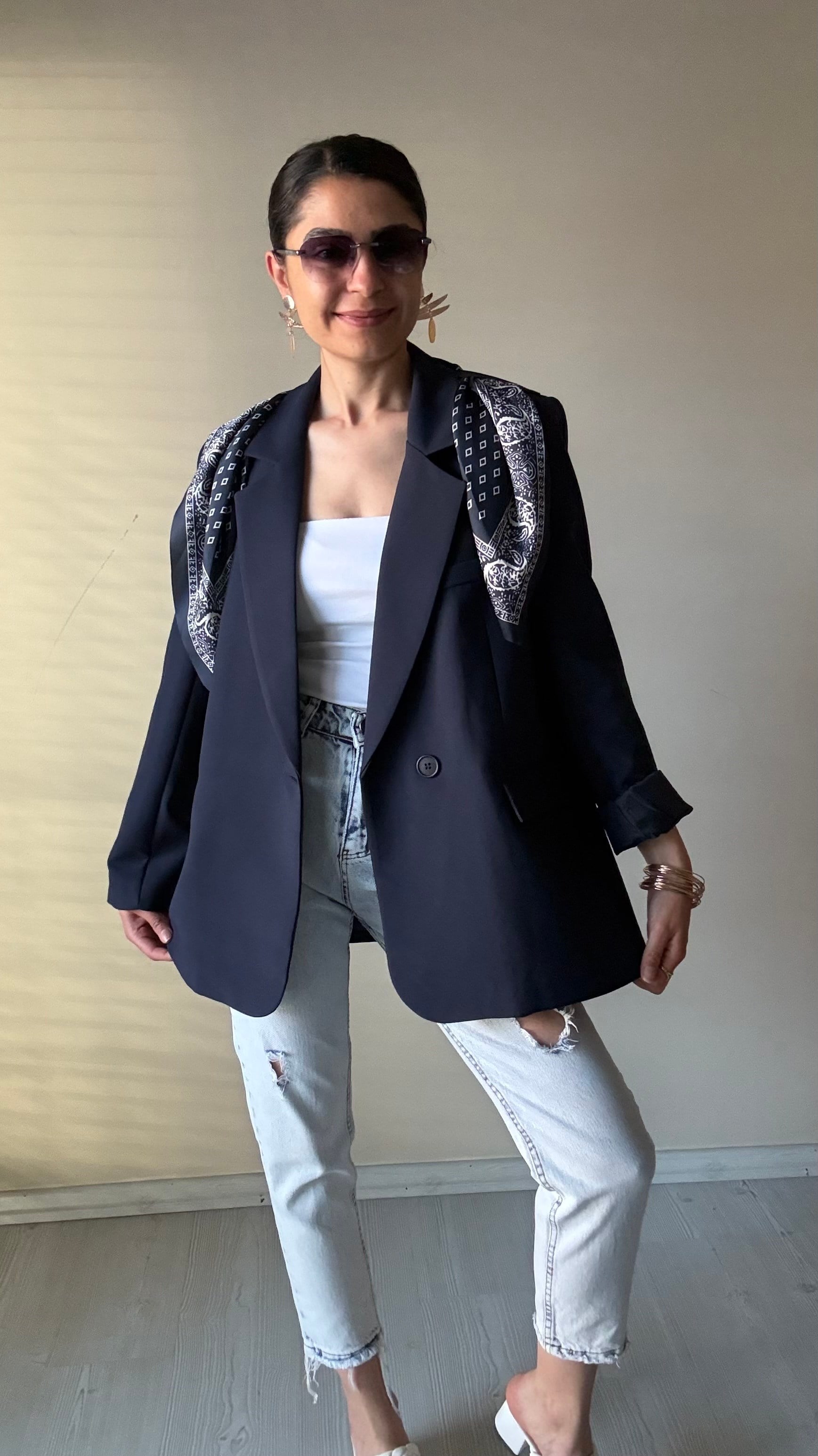 Fular Detay Lacivert Blazer Ceket