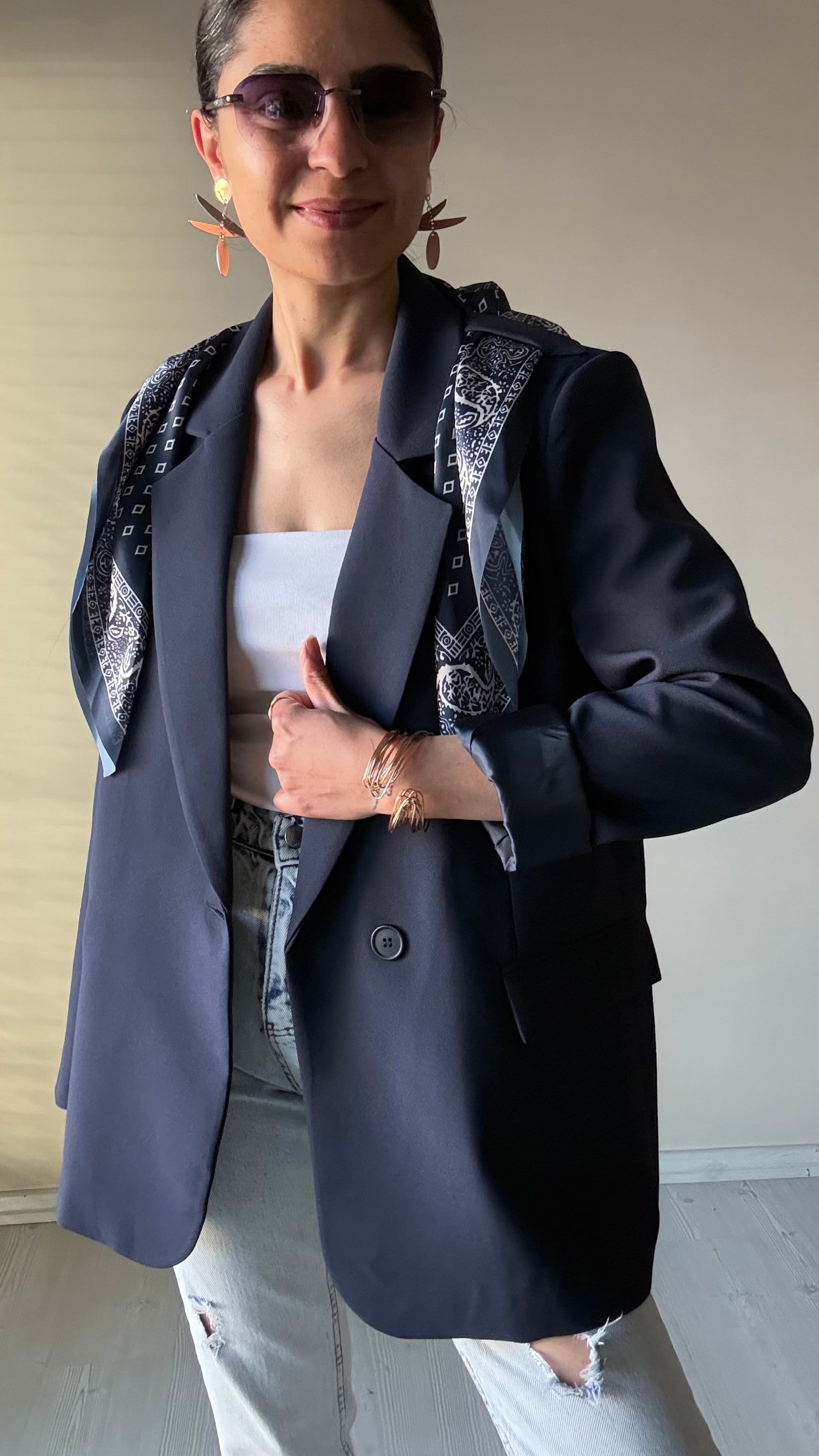 Fular Detay Lacivert Blazer Ceket