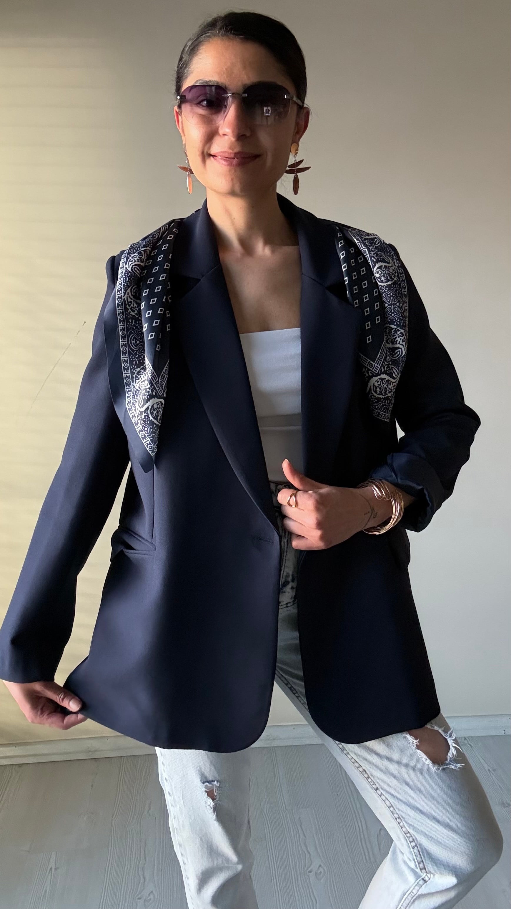 Fular Detay Lacivert Blazer Ceket