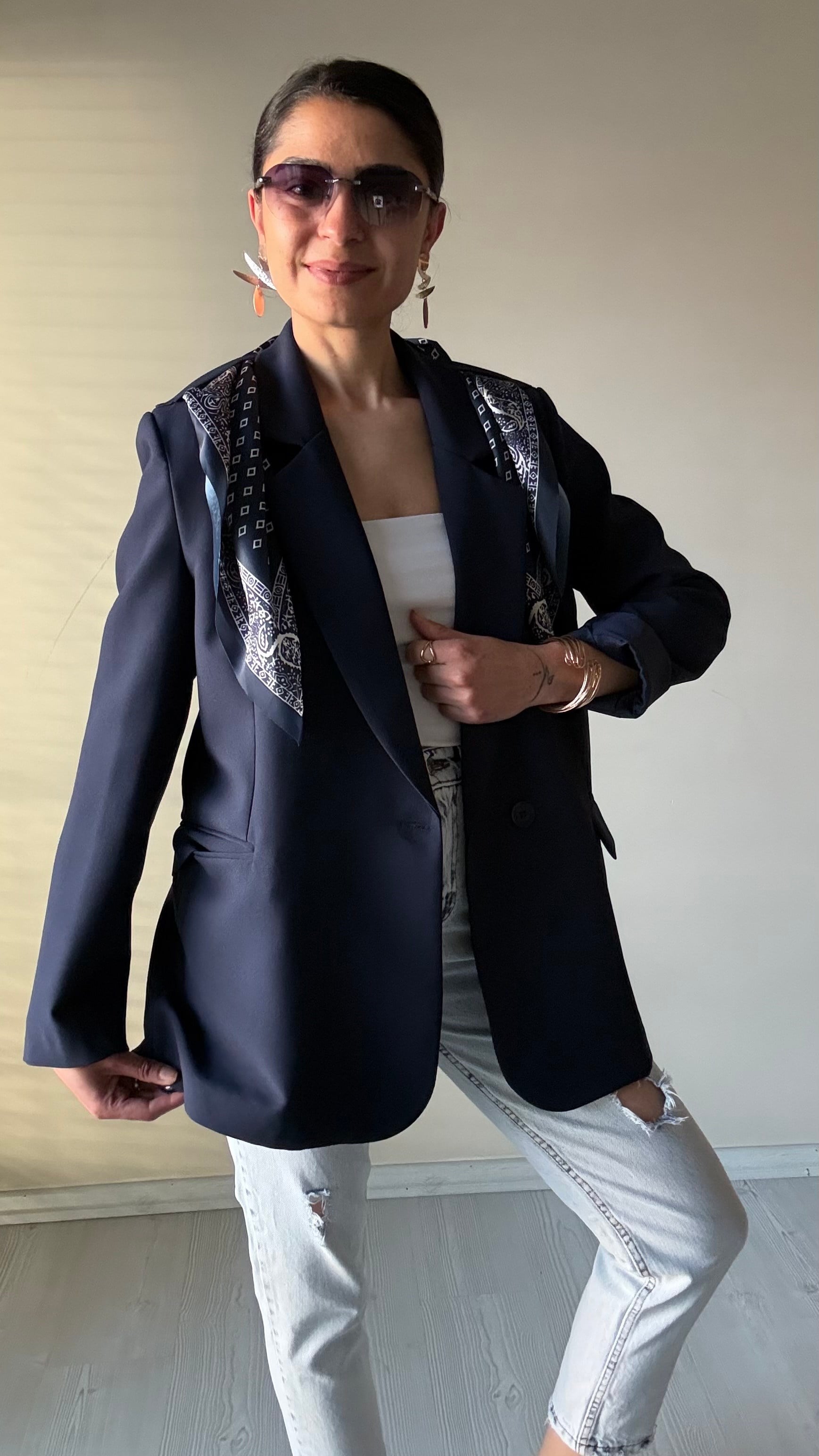 Fular Detay Lacivert Blazer Ceket