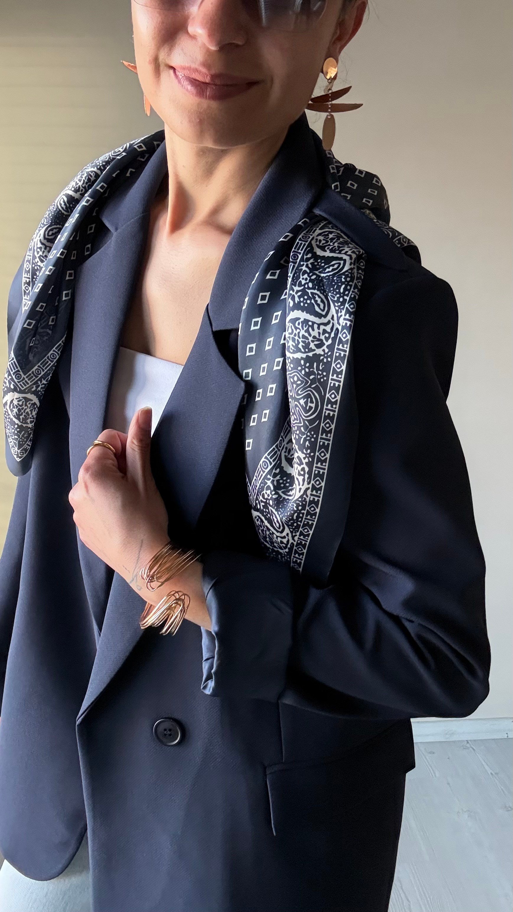 Fular Detay Lacivert Blazer Ceket