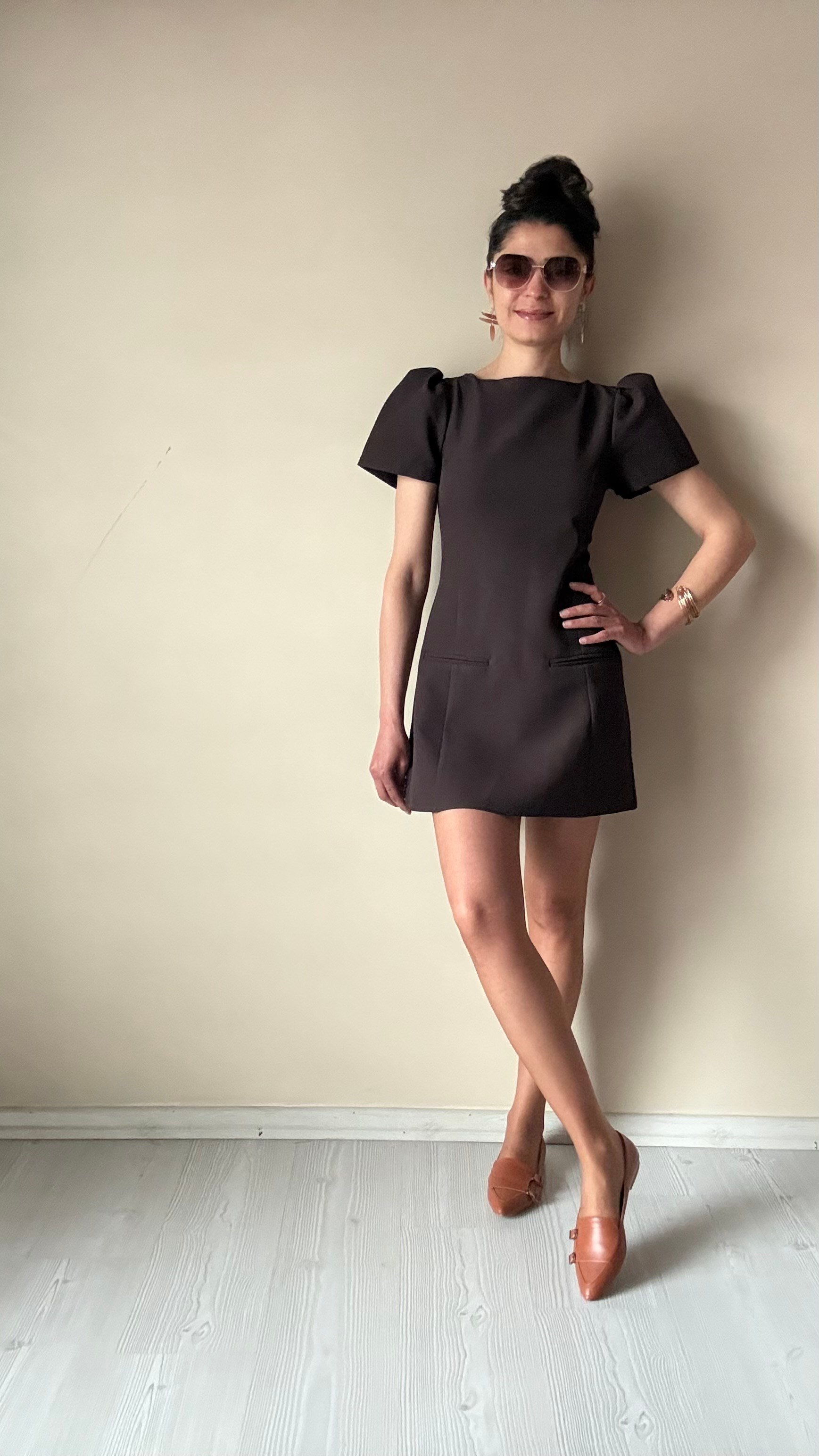 Kahve içi şortlu Dabıl Mini Elbise 