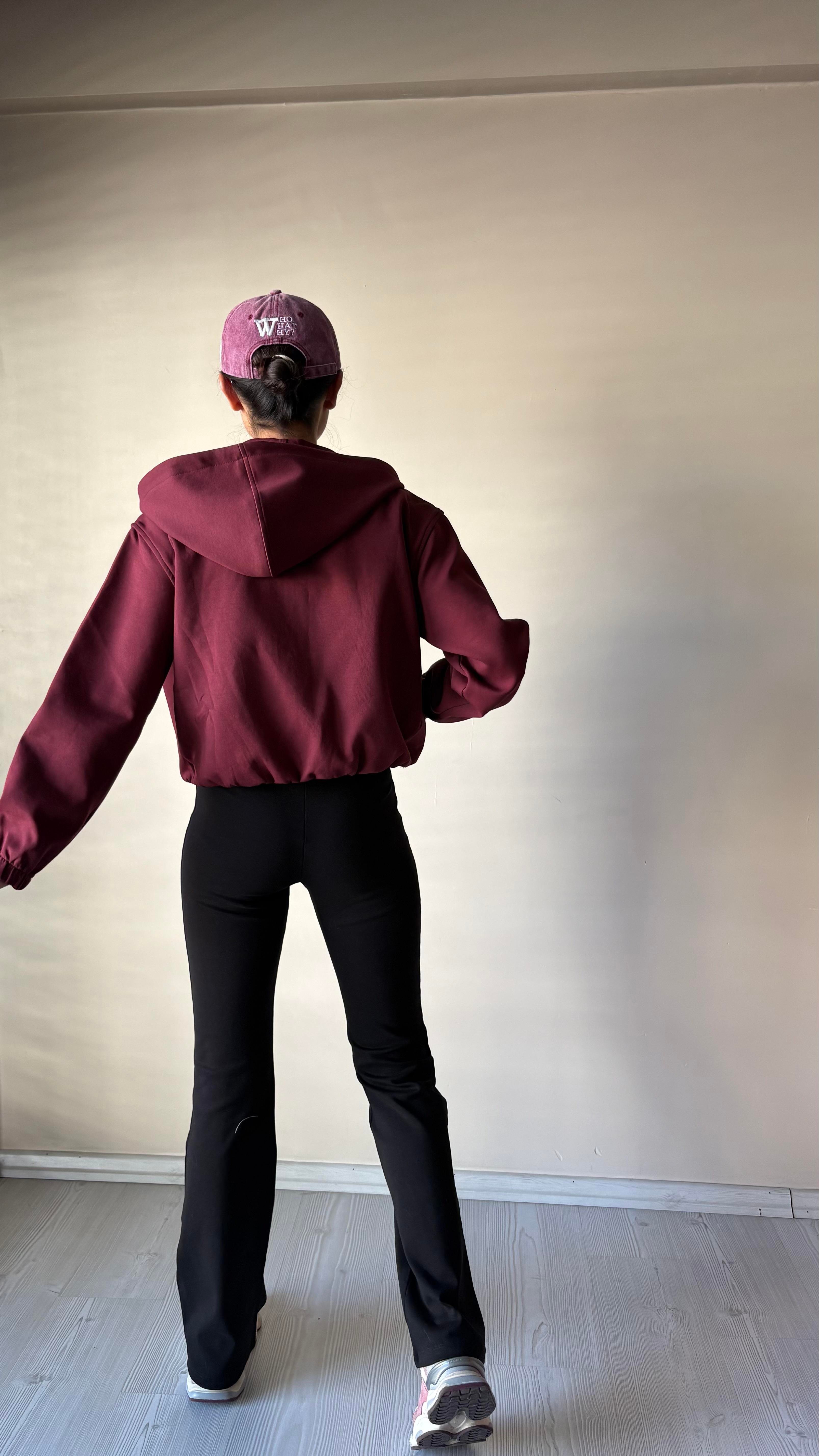 Kapşonlu Sweat Ceketler