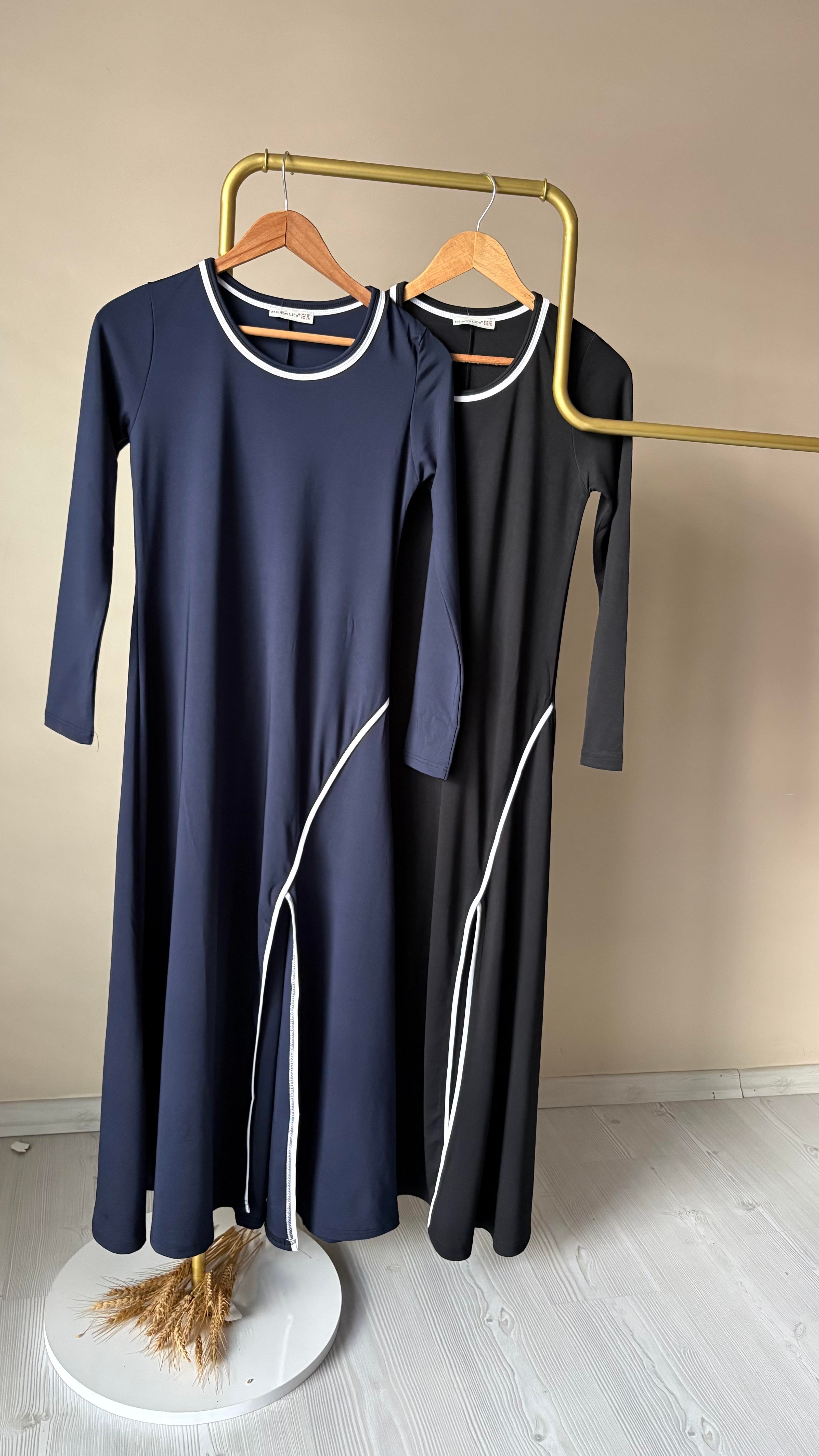 Lacivert Dalgıç Yaka Biyeli Elbise 