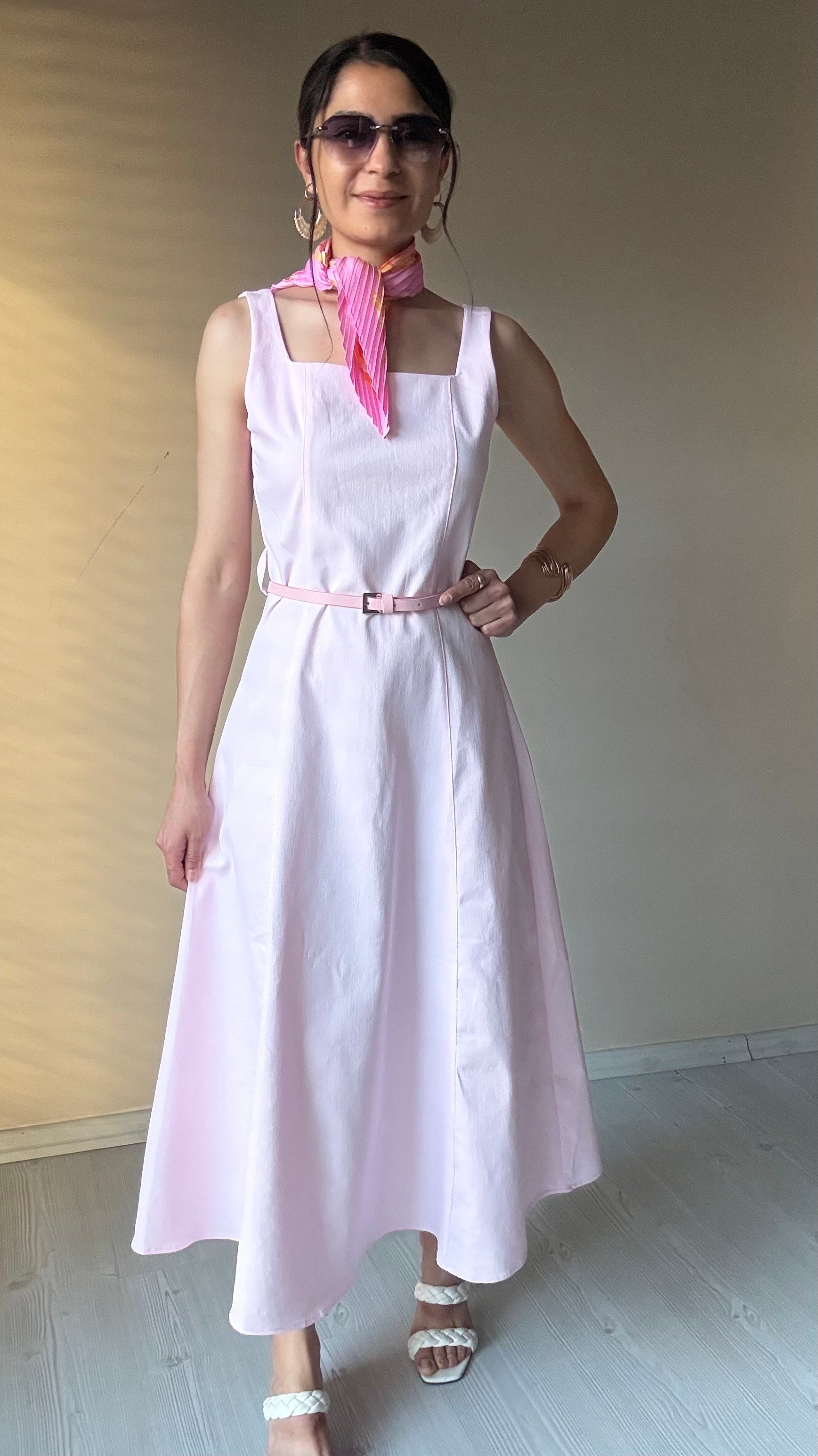 Pembe Kemerli Midi Elbise