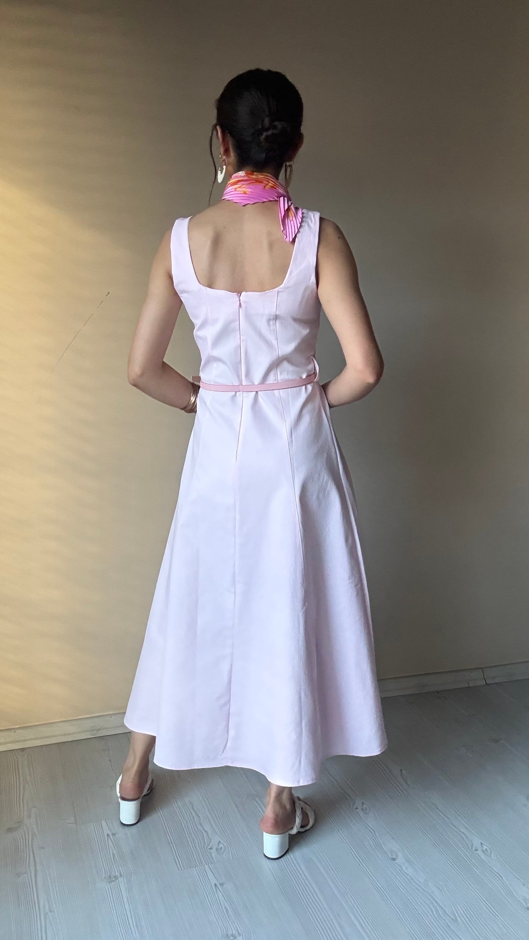 Pembe Kemerli Midi Elbise