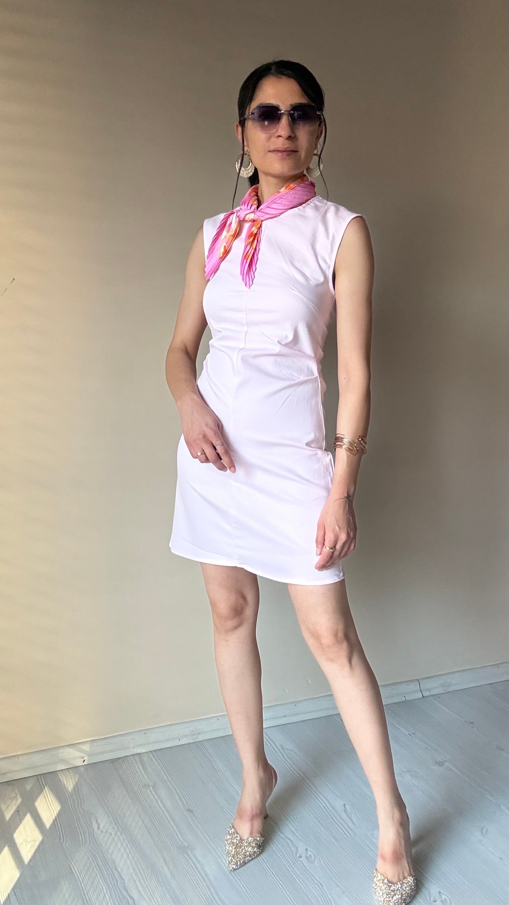 Pembe Likralı Elbise