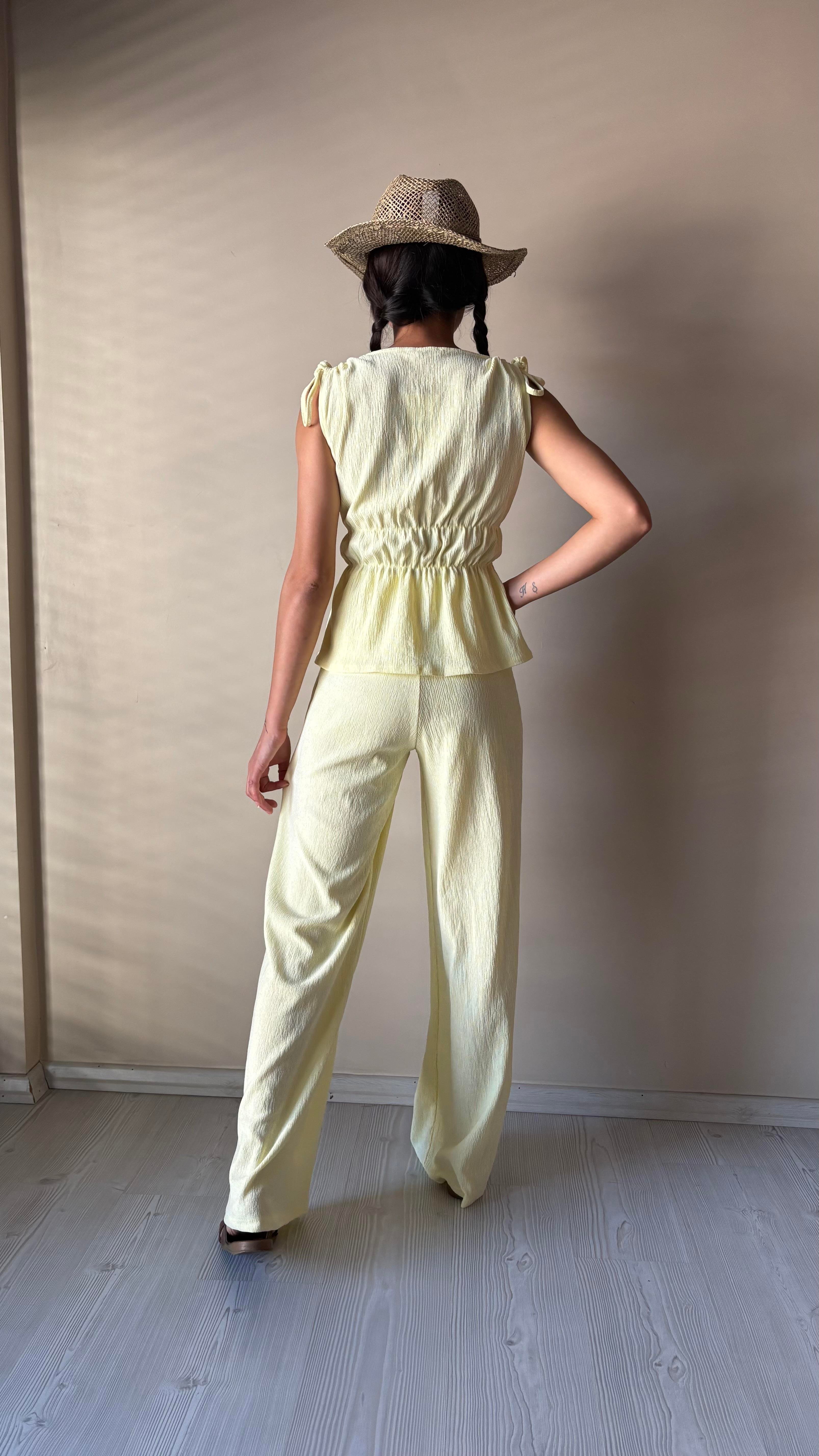 Sarı Elegant Takım