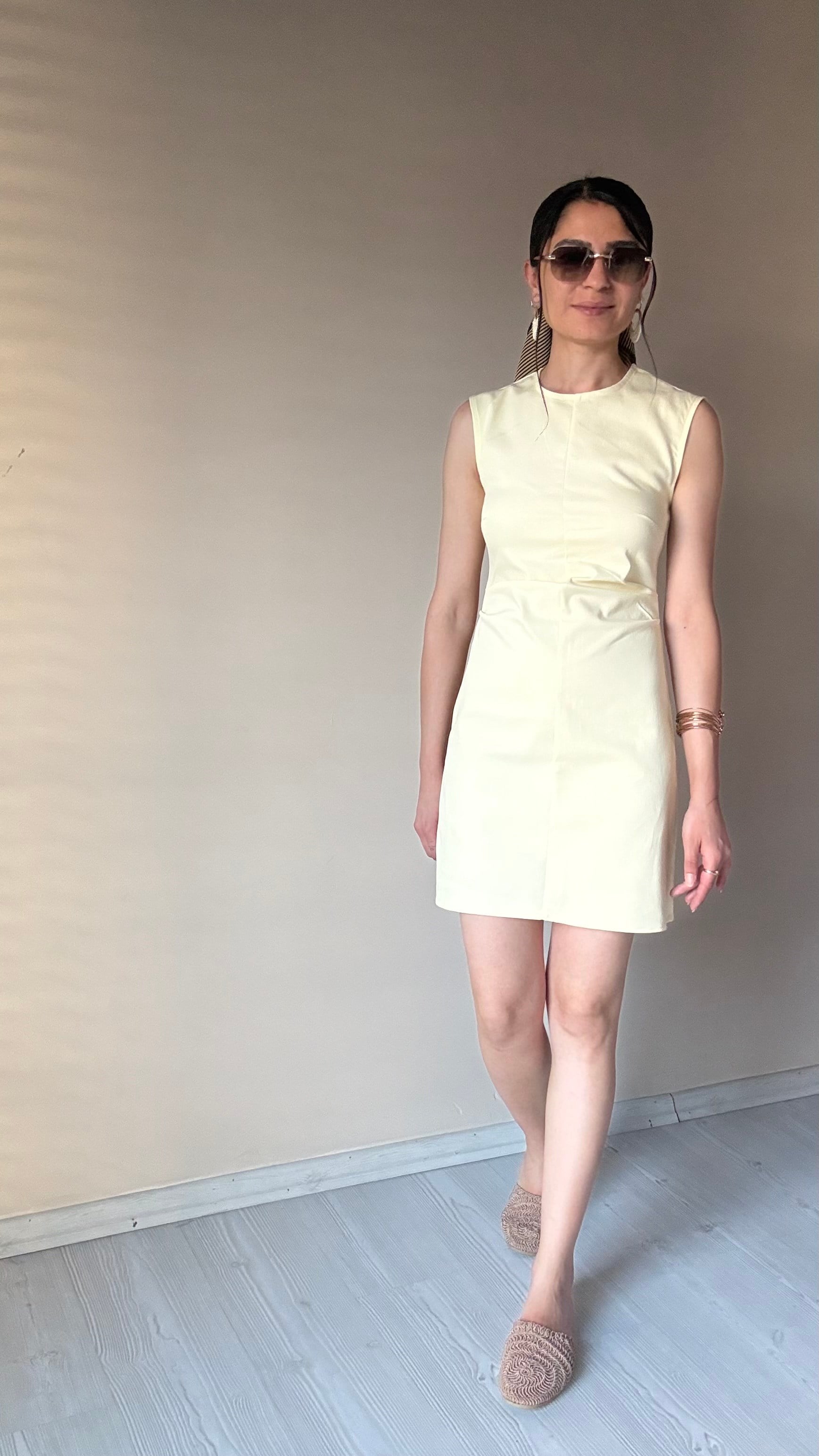Sarı Likralı Elbise