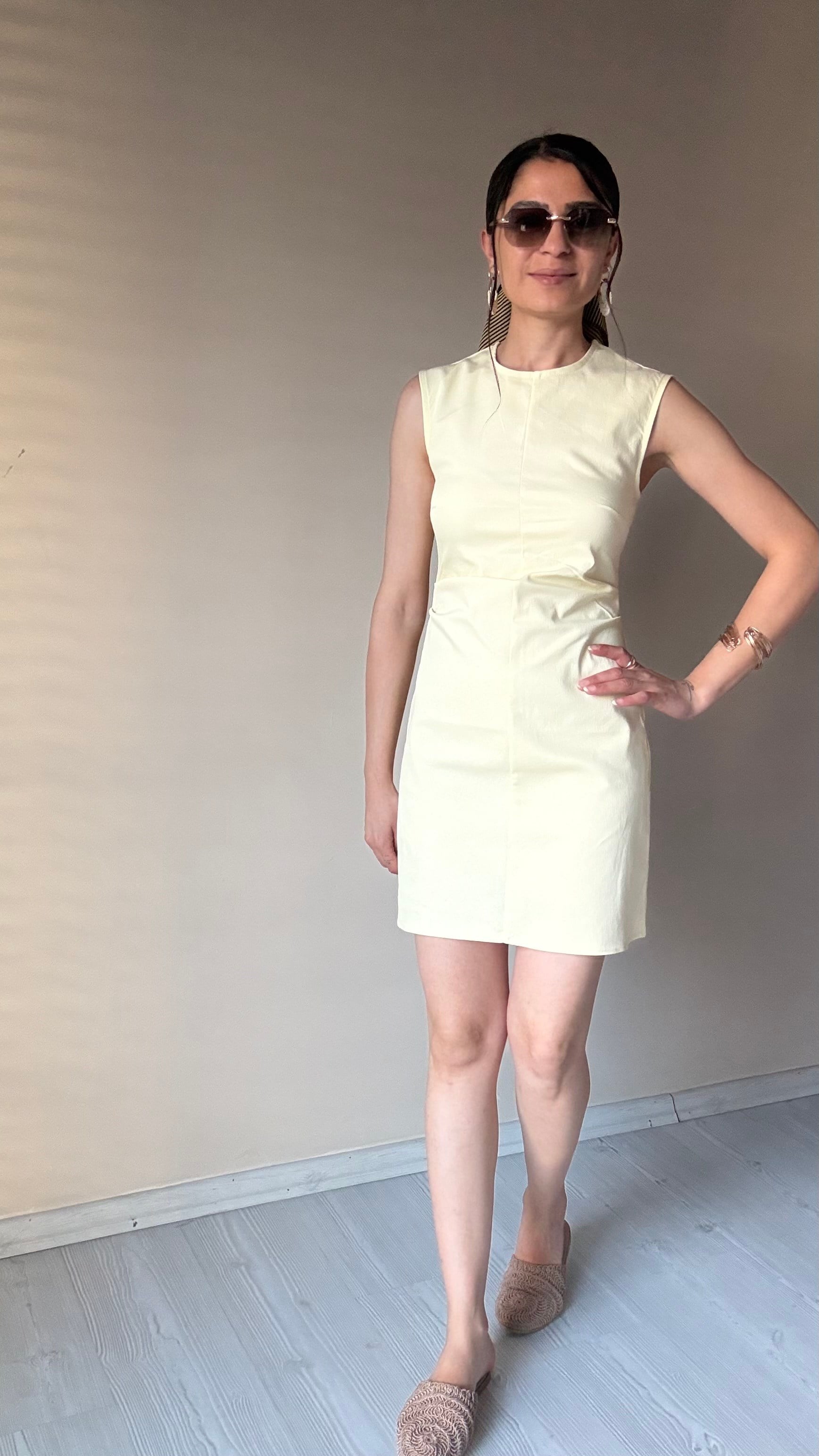 Sarı Likralı Elbise
