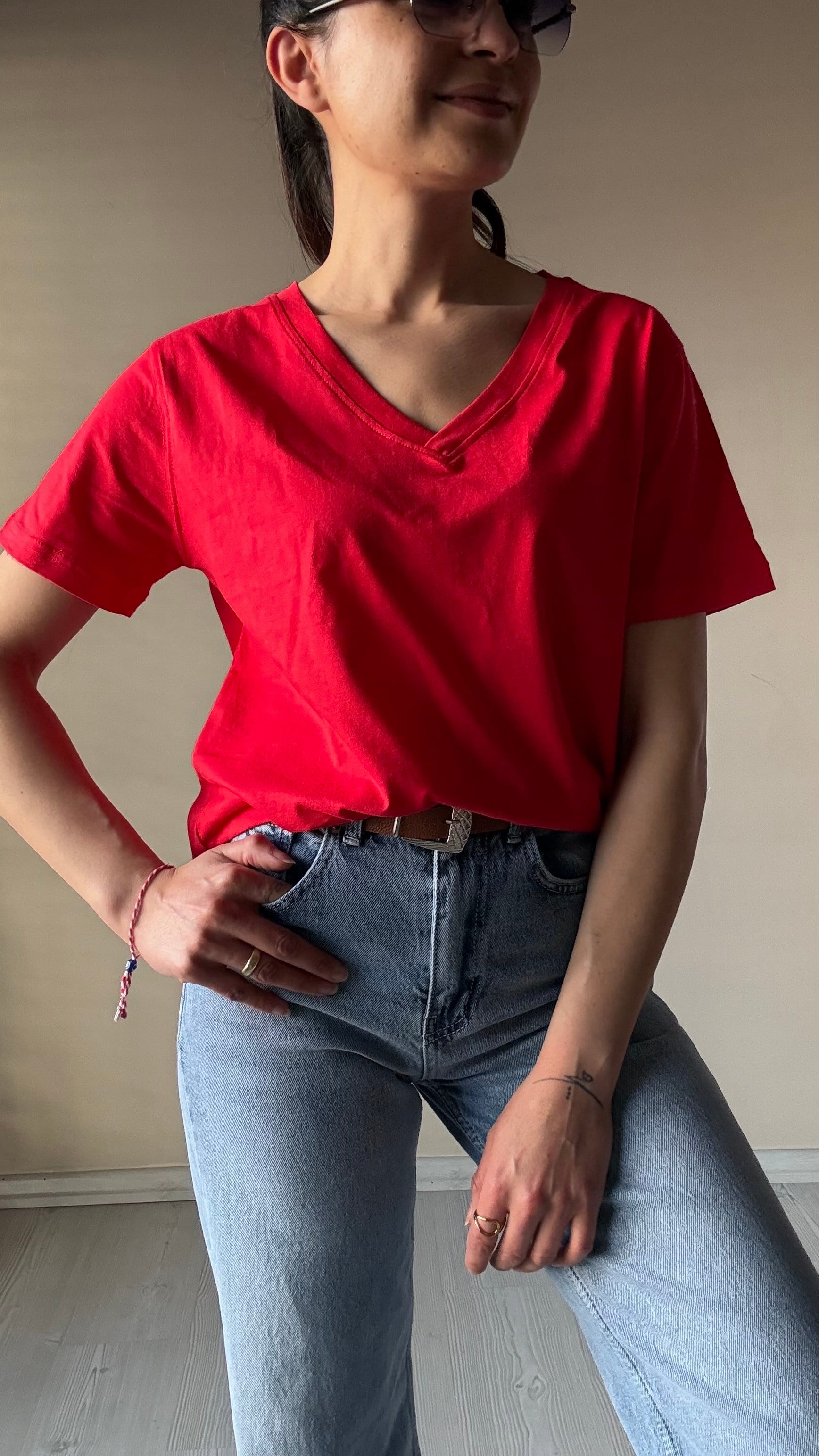 V yaka Kompakt Basic Tshırt 