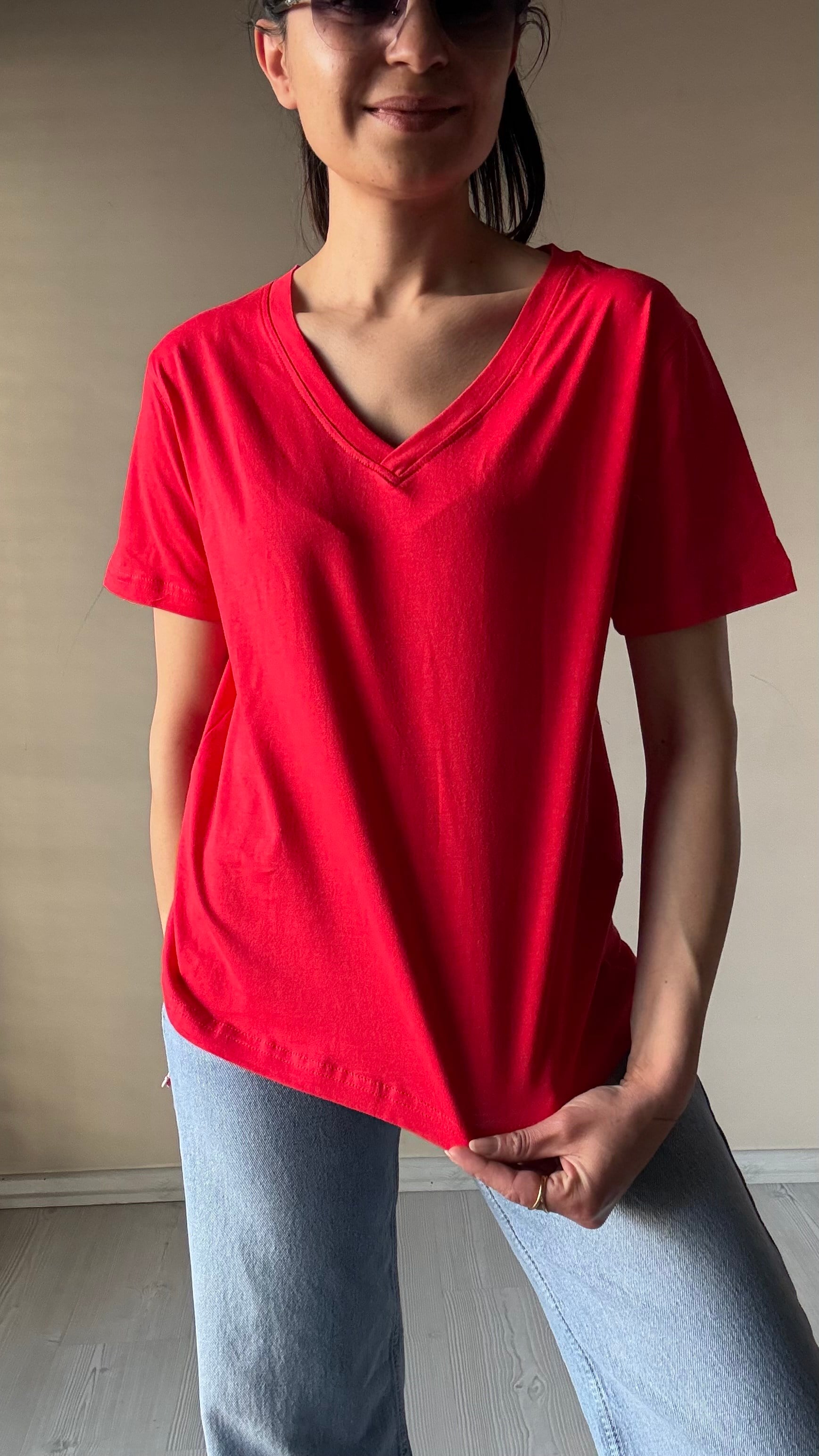 V yaka Kompakt Basic Tshırt 