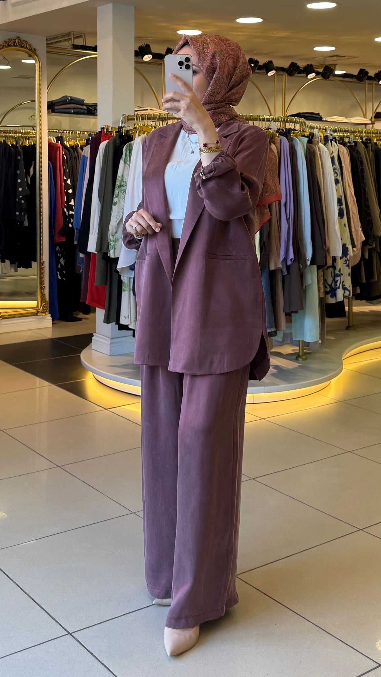 GHİSA TAKIM